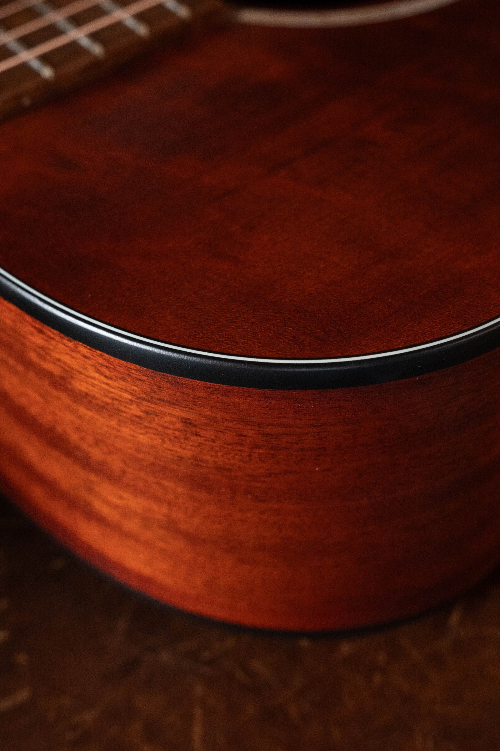 Eastman PCH1-GACE-CLA Sitka/Laminated Sapele Cutaway Grand Auditorium Classic Finish Guitar w/Electronics #2281