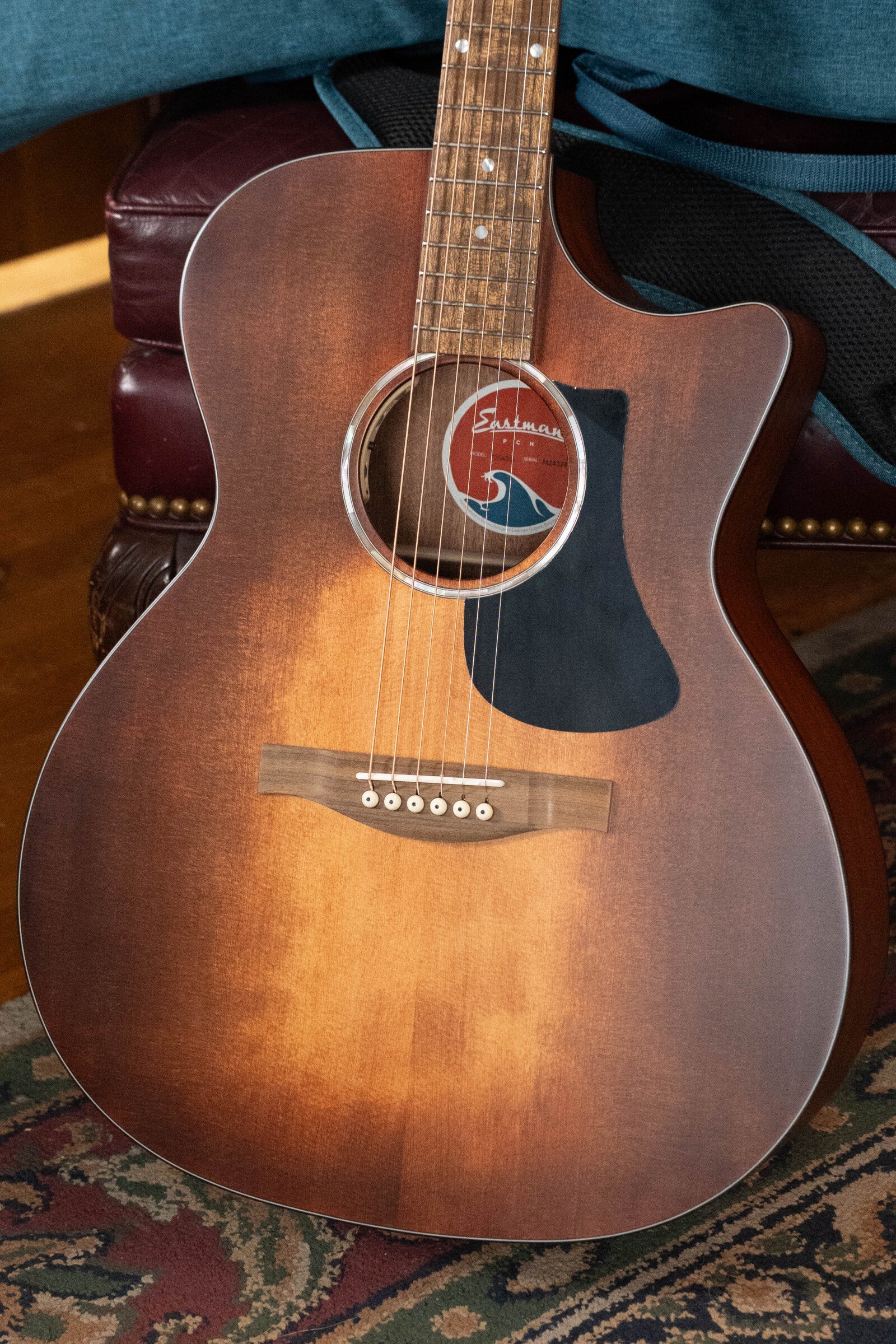 Eastman PCH1-GACE-CLA Sitka/Laminated Sapele Cutaway Grand Auditorium Classic Finish Guitar w/Electronics #2800