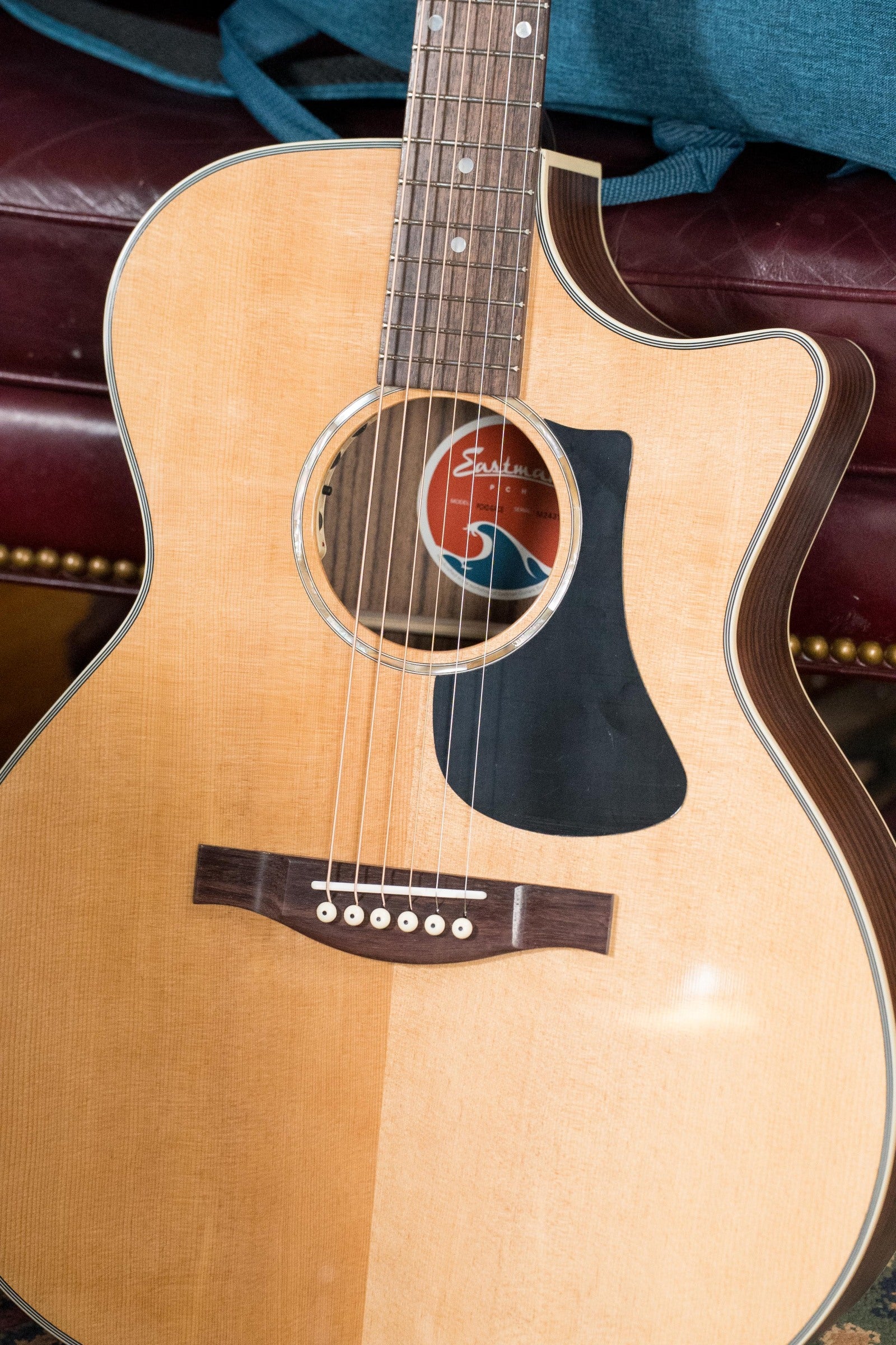 Eastman PCH2-GACE Solid Thermo-Cured Sitka/Laminated Rosewood Grand Auditorium Cutaway Guitar w/Fishman Pickup #1434