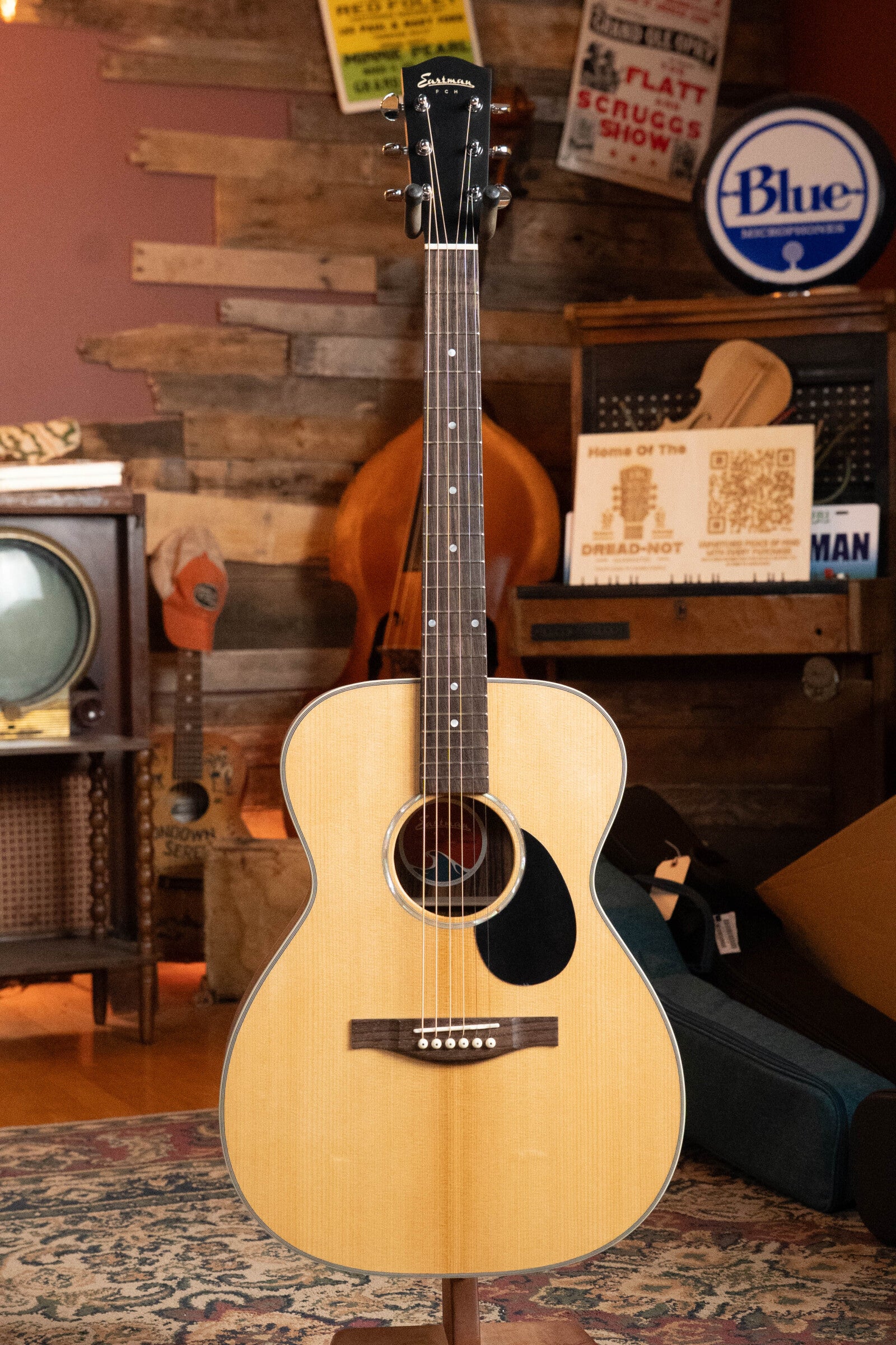 Eastman PCH2-OM Solid Sitka/Laminated Rosewood Orchestra Model Acoustic Guitar #0365