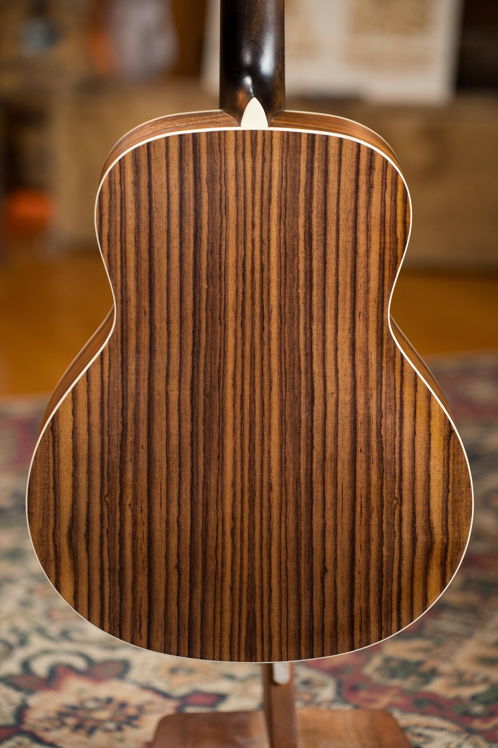 Eastman PCH2-TG-BK Thermo-Cured Solid Sitka/Laminated Rosewood Classic Top Travel Acoustic Guitar #5639