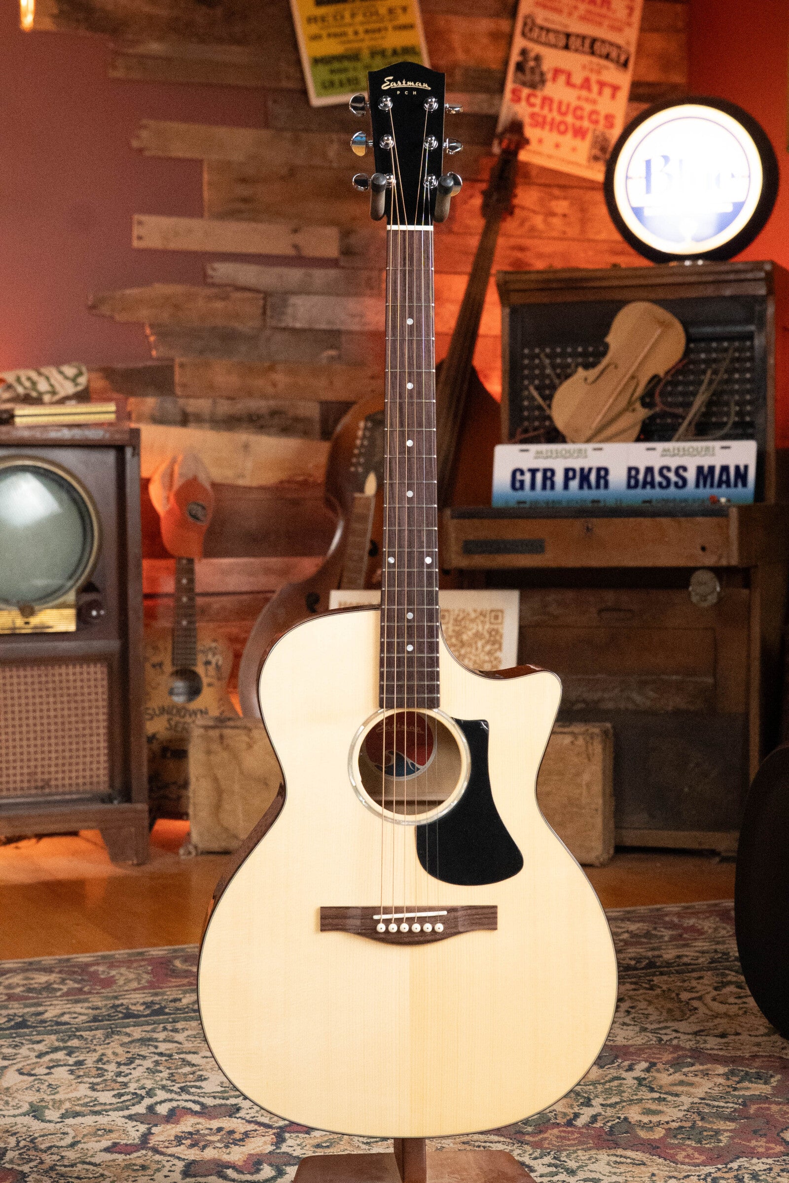 Eastman PCH3-GACE-CLA Sitka/Laminated Maple Grand Auditorium Guitar w/Fishman Pickup #8881