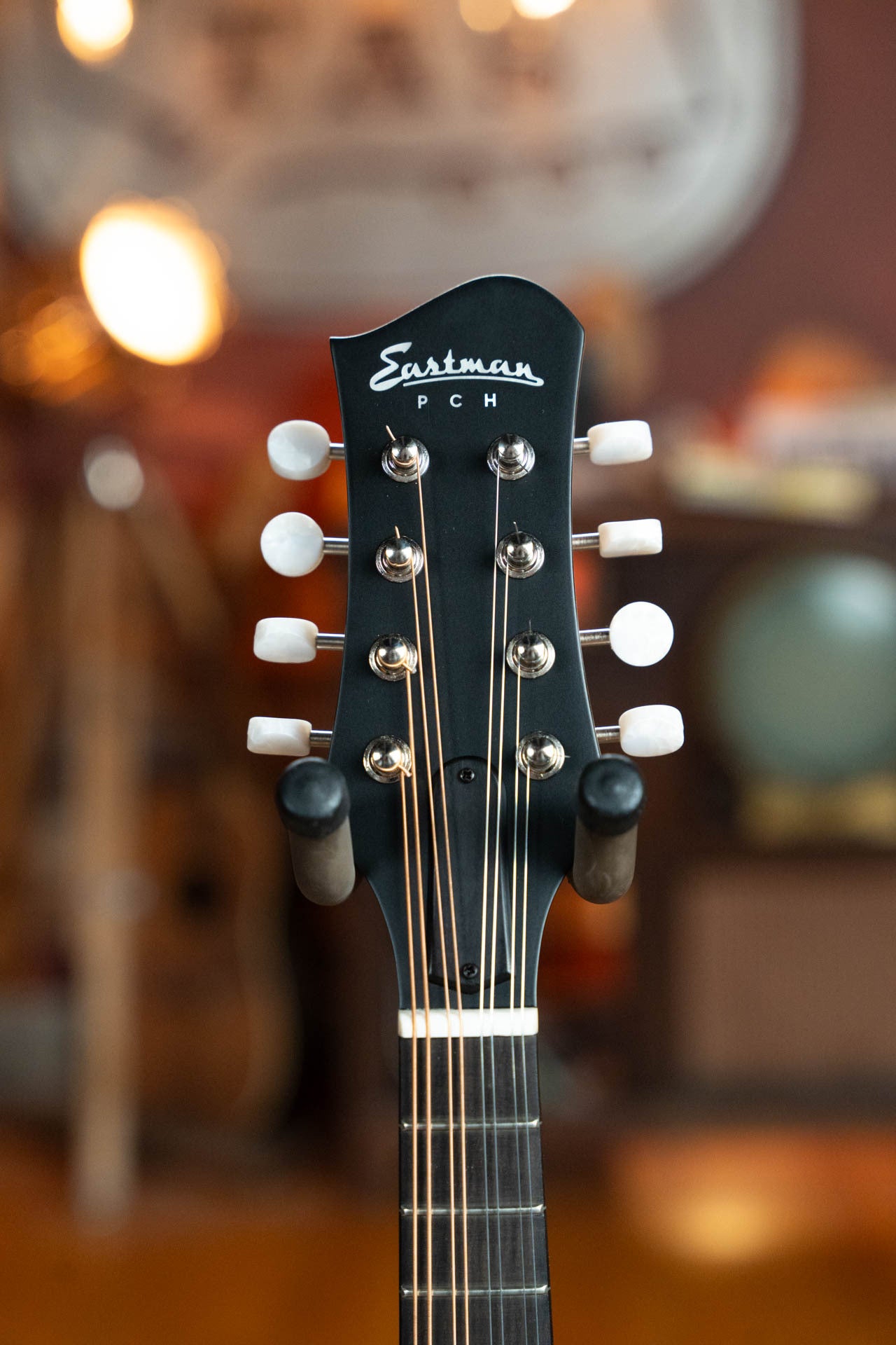 Eastman PCH-M104-GB Spruce/Laminated Mahogany Goldburst Flattop A-Style Mandolin #0958