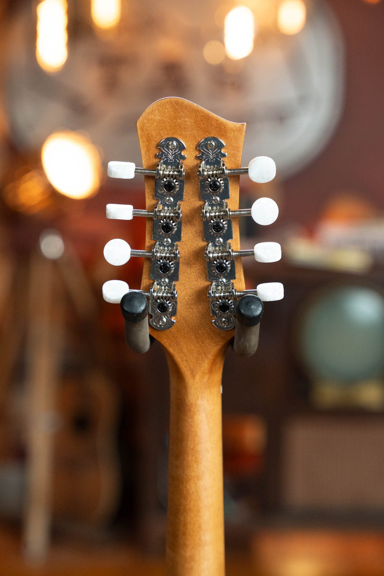 Eastman PCH-M104-GB Spruce/Laminated Mahogany Goldburst Flattop A-Style Mandolin #0958