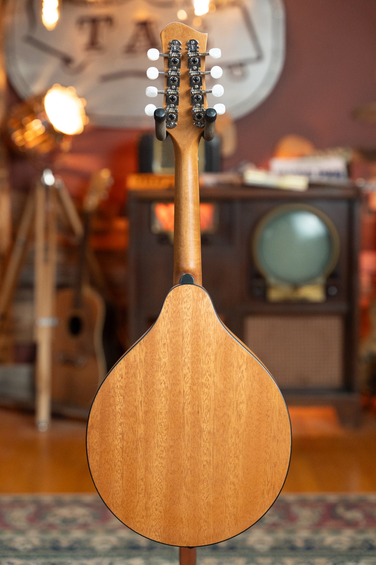 Eastman PCH-M104-GB Spruce/Laminated Mahogany Goldburst Flattop A-Style Mandolin #0960