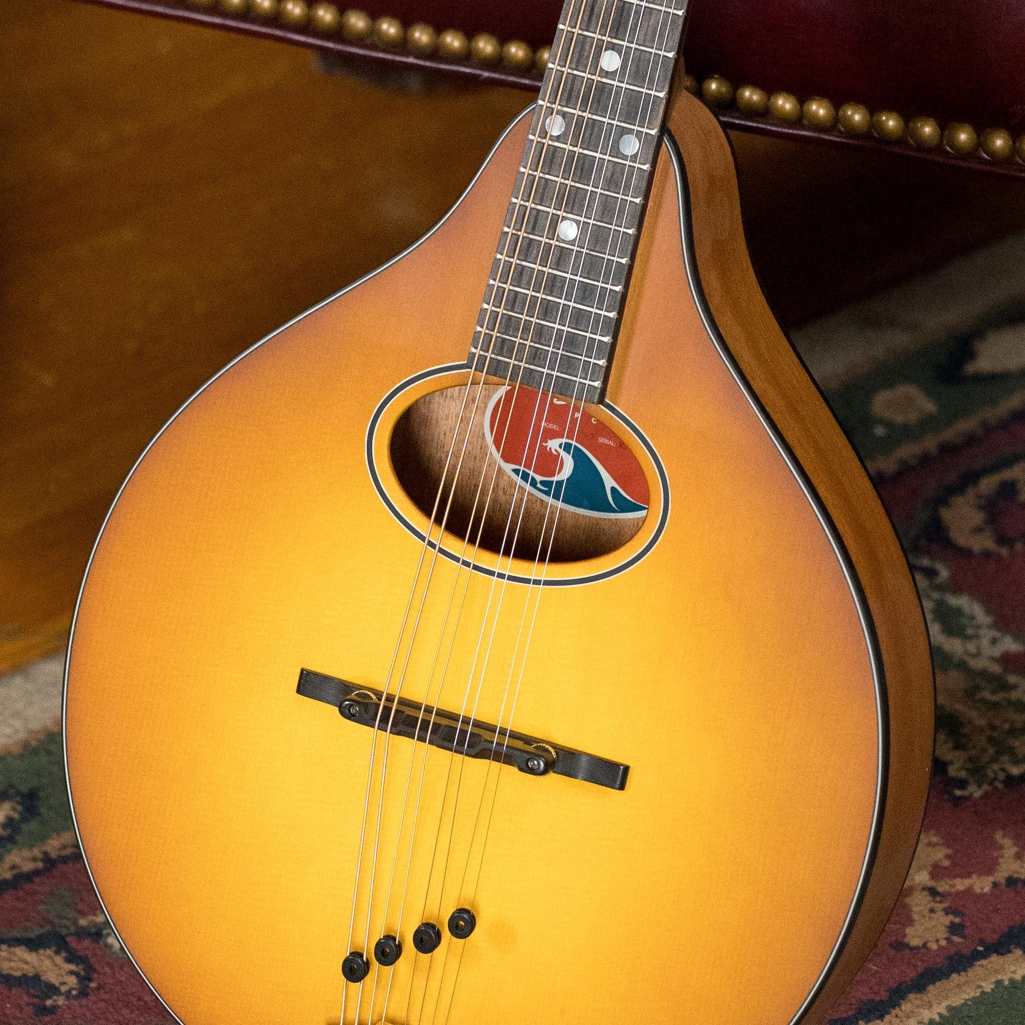Eastman PCH-M104-GB Spruce/Laminated Mahogany Goldburst Flattop A-Style Mandolin #1065