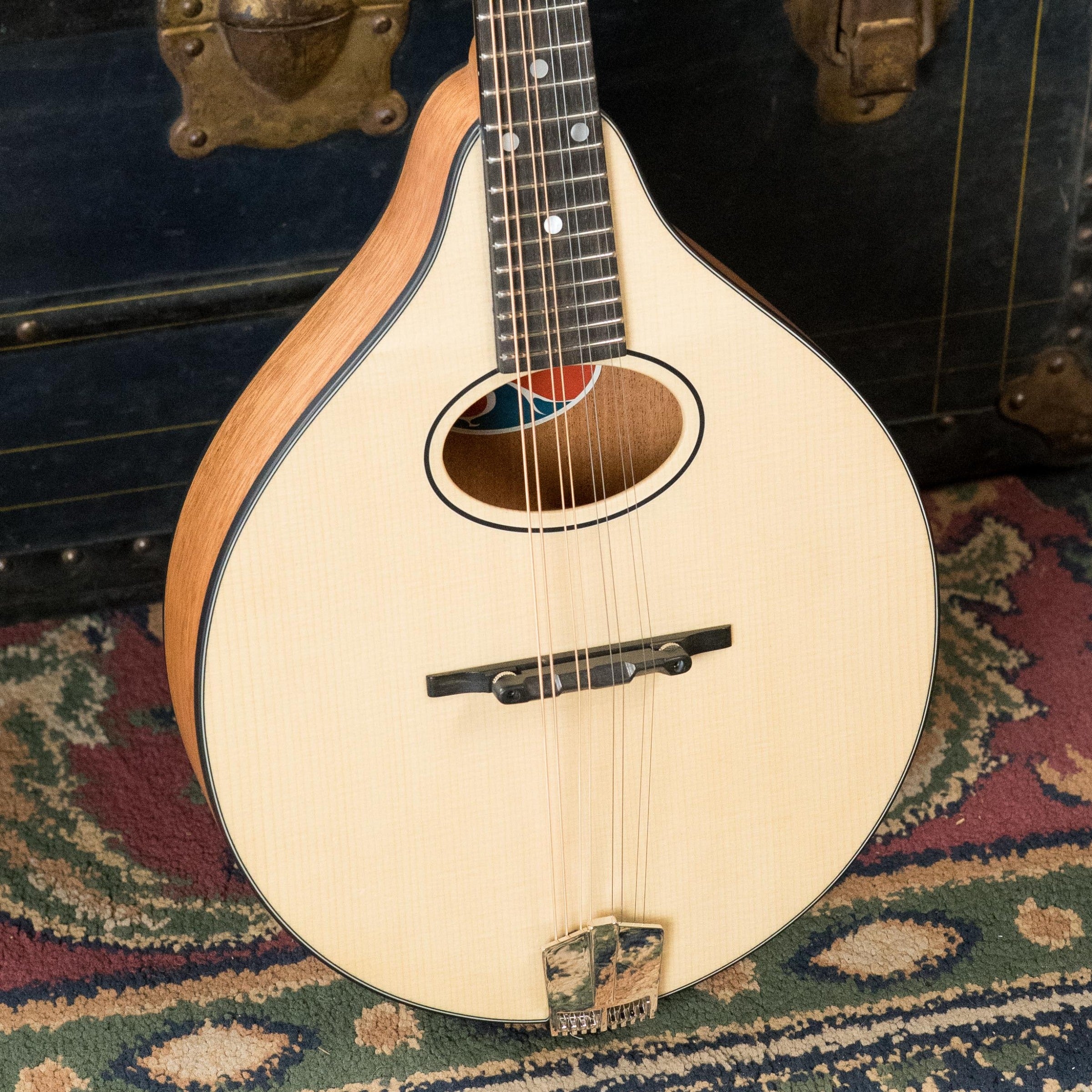 Eastman PCH-M104-NAT Spruce/Laminated Mahogany Natural Flattop A-Style Mandolin #1177
