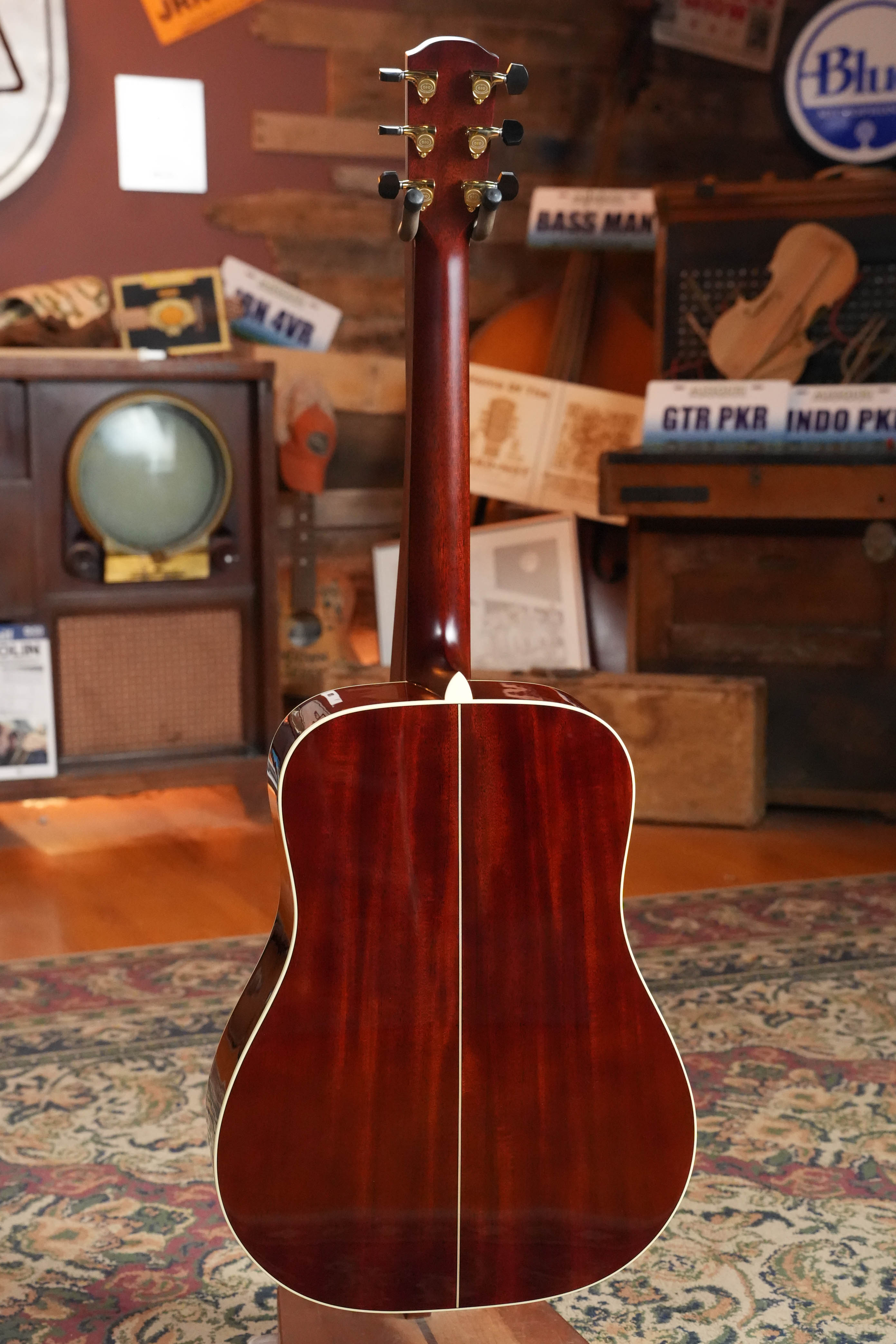 Alvarez Yairi Honduran Series DYM66HD All Vintage Honduran Mahogany Dreadnought Acoustic Guitar #7933