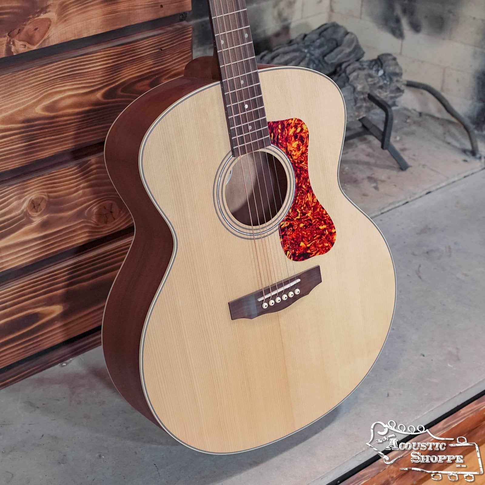 Guild F-240E Sitka/Mahogany Jumbo Natural Top Acoustic Guitar w/ Fishman Pickup #4694