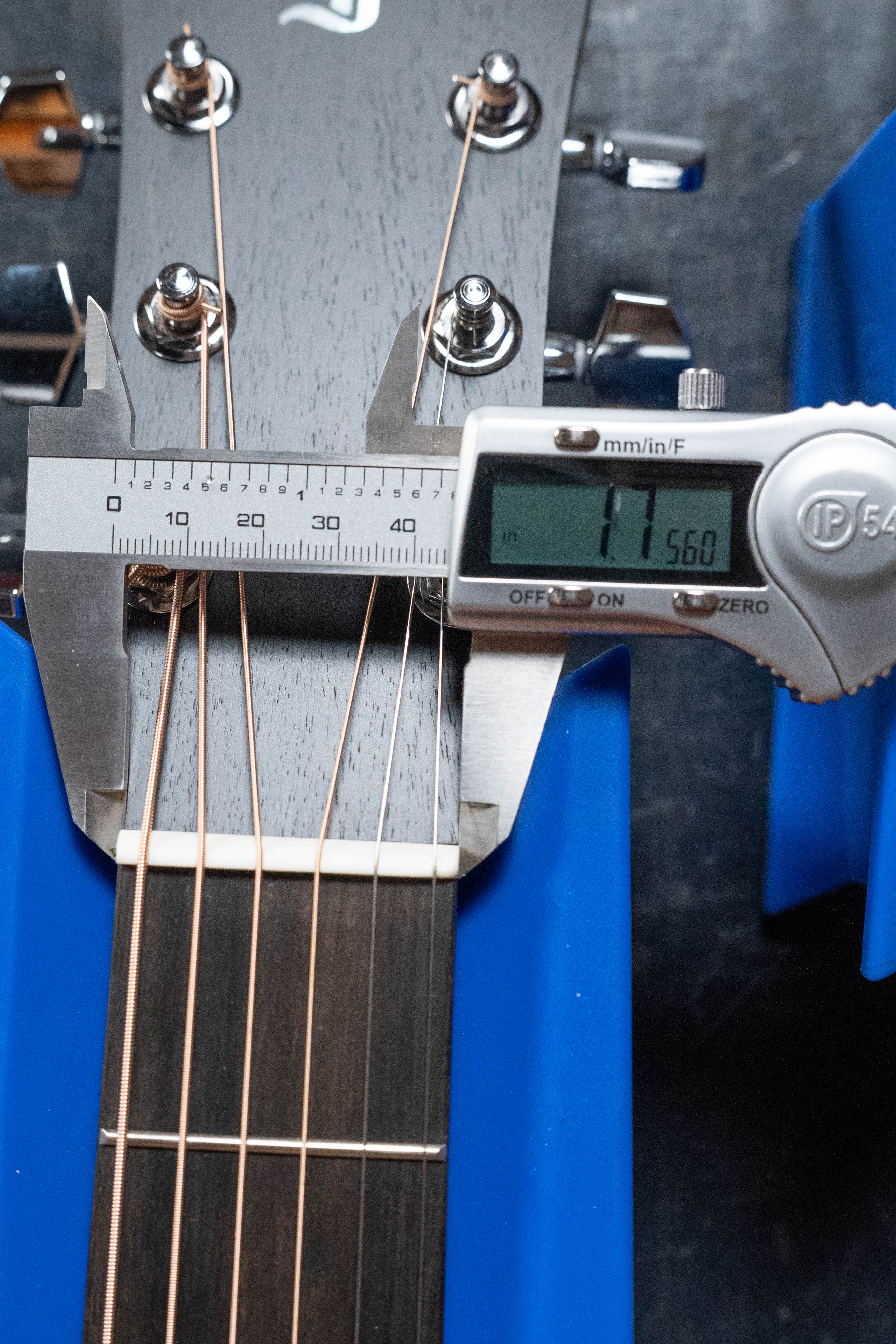 Furch Blue Performance EM a EAS-VTC Spruce/Mahogany Grand Auditorium Cutaway Acoustic Guitar #4462