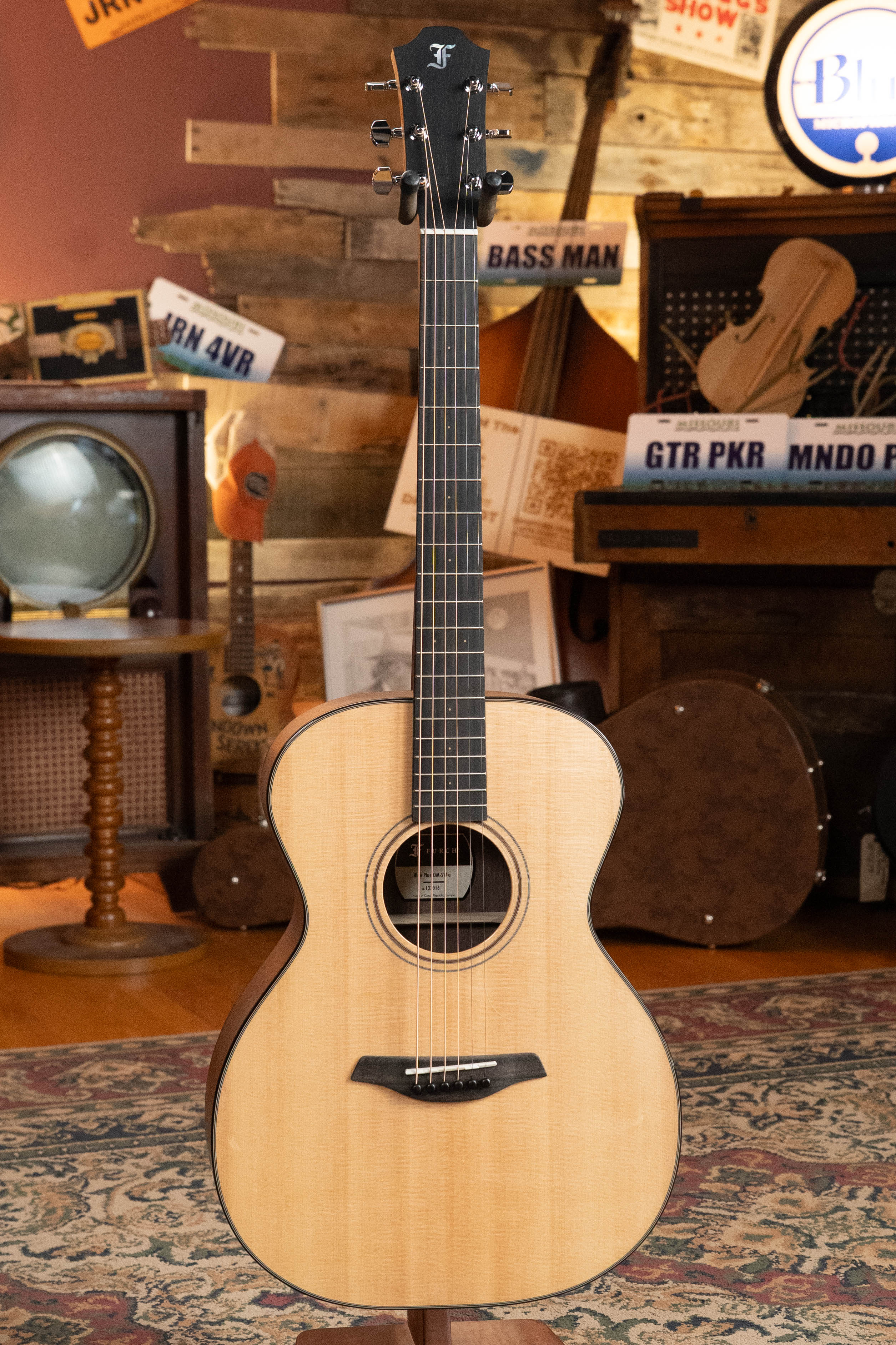 Furch Blue Plus Orchestra Model Guitar Spruce/Walnut Grand Auditorium Cutaway Acoustic Guitar #3016