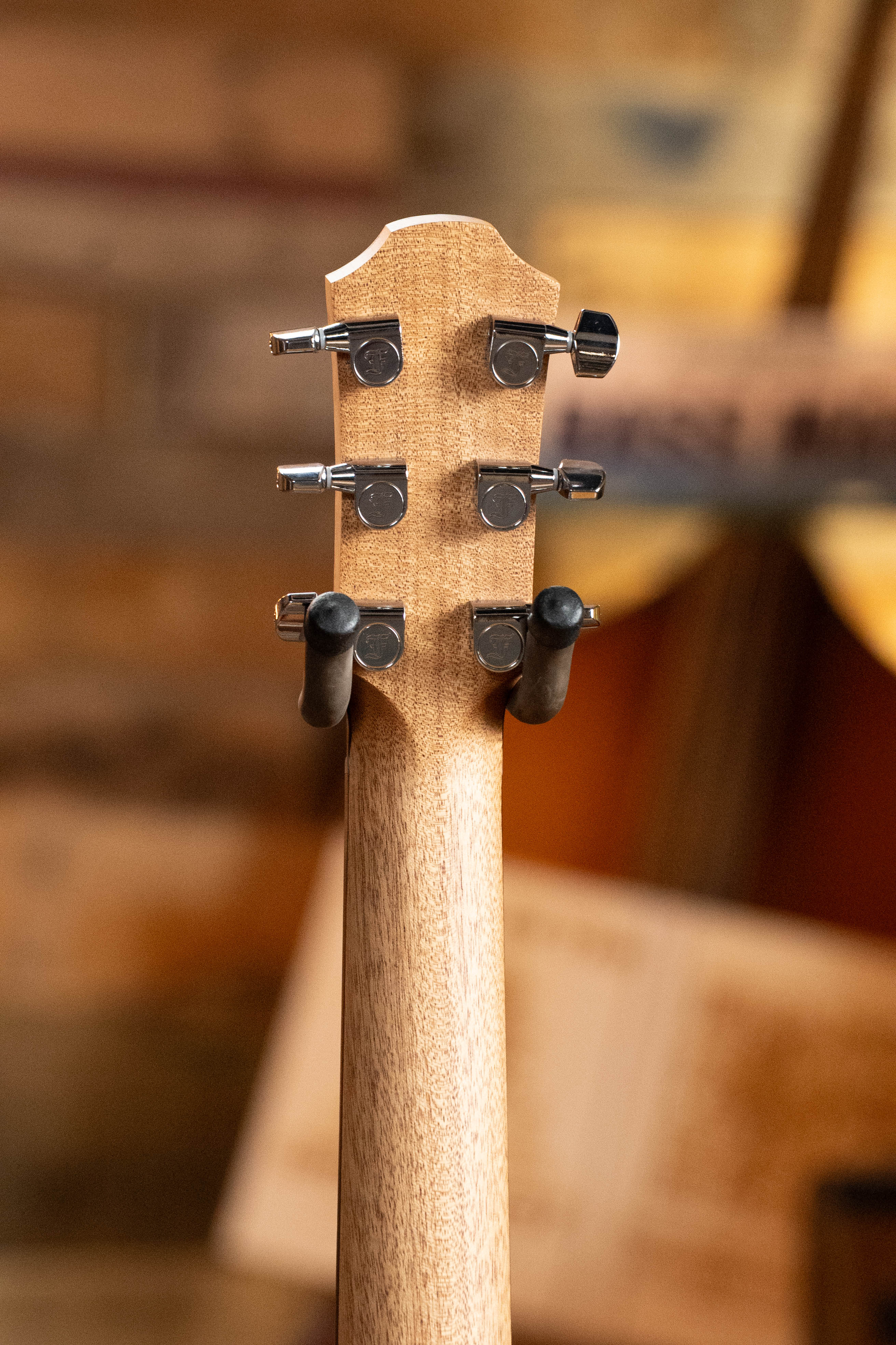 Furch Pioneer-CM Red Cedar/Mahogany Cutaway Travel Acoustic Guitar w/Soundport Boosters #0546