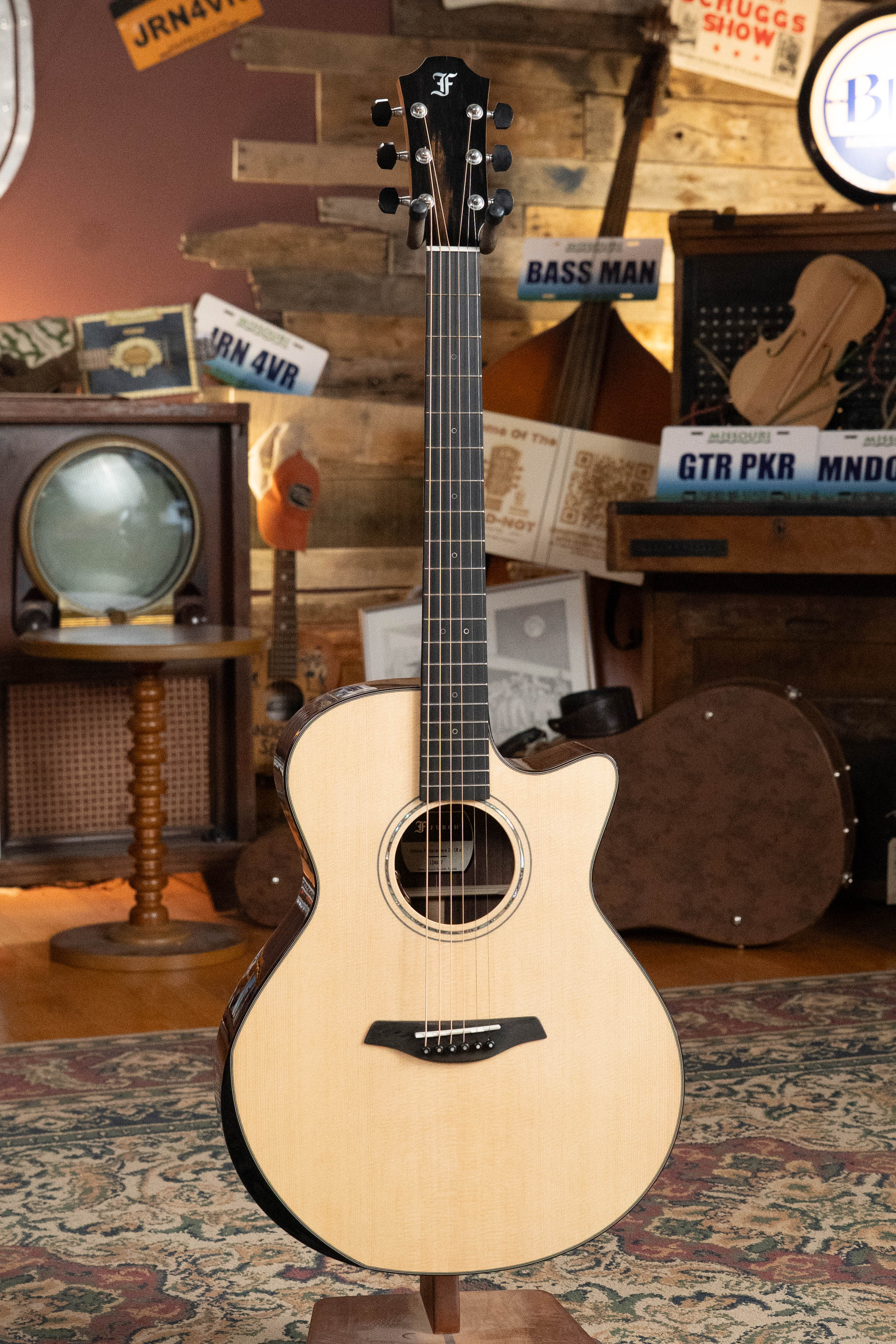 Furch Yellow Performance Gc-SR a Stika/Rosewood Grand Auditorium Cutaway Acoustic Guitar #4637