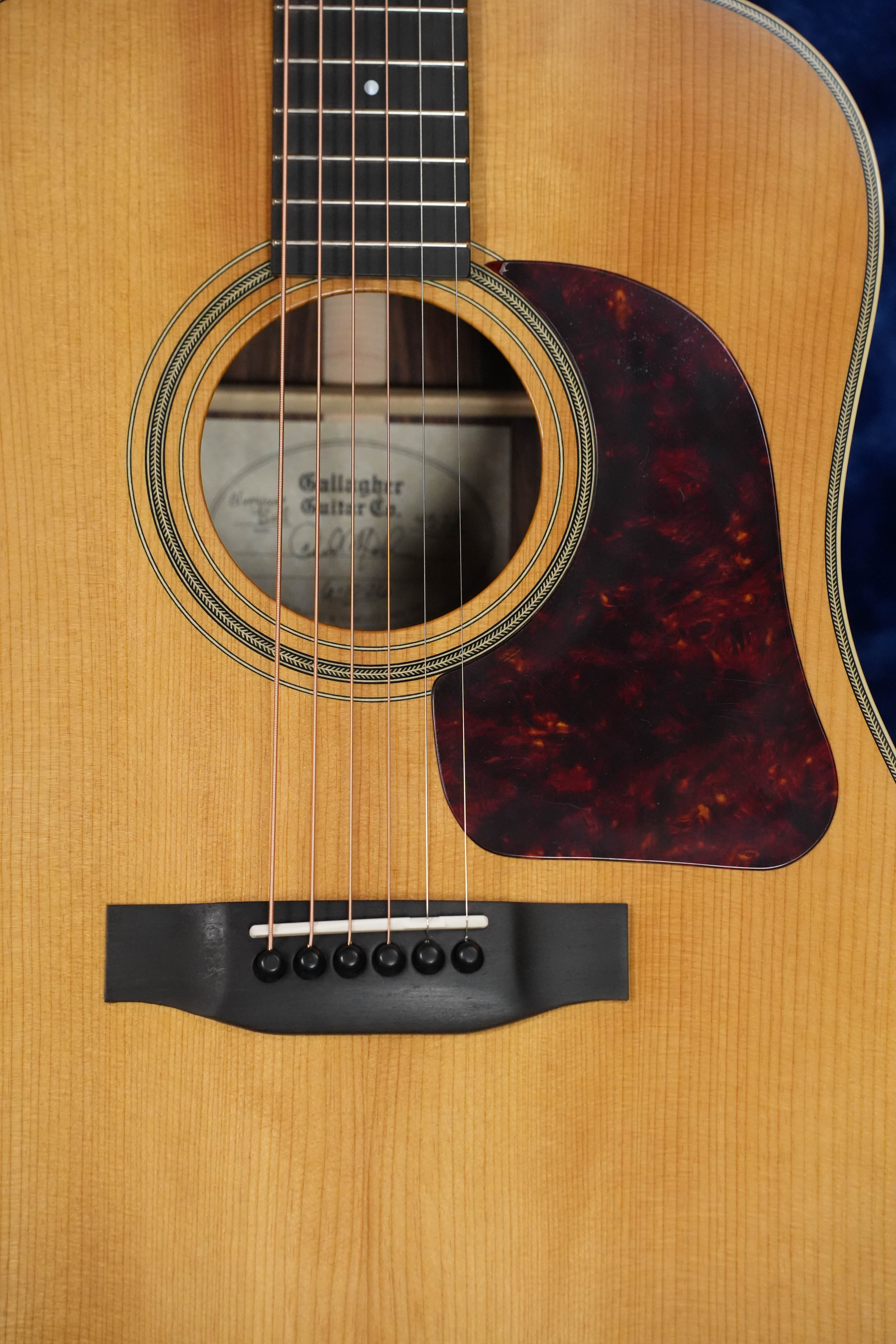 Gallagher The Bluegrass Bell Torrefied Adirondack/Rosewood Light Amber Finish Dreadnought Acoustic Guitar #4528