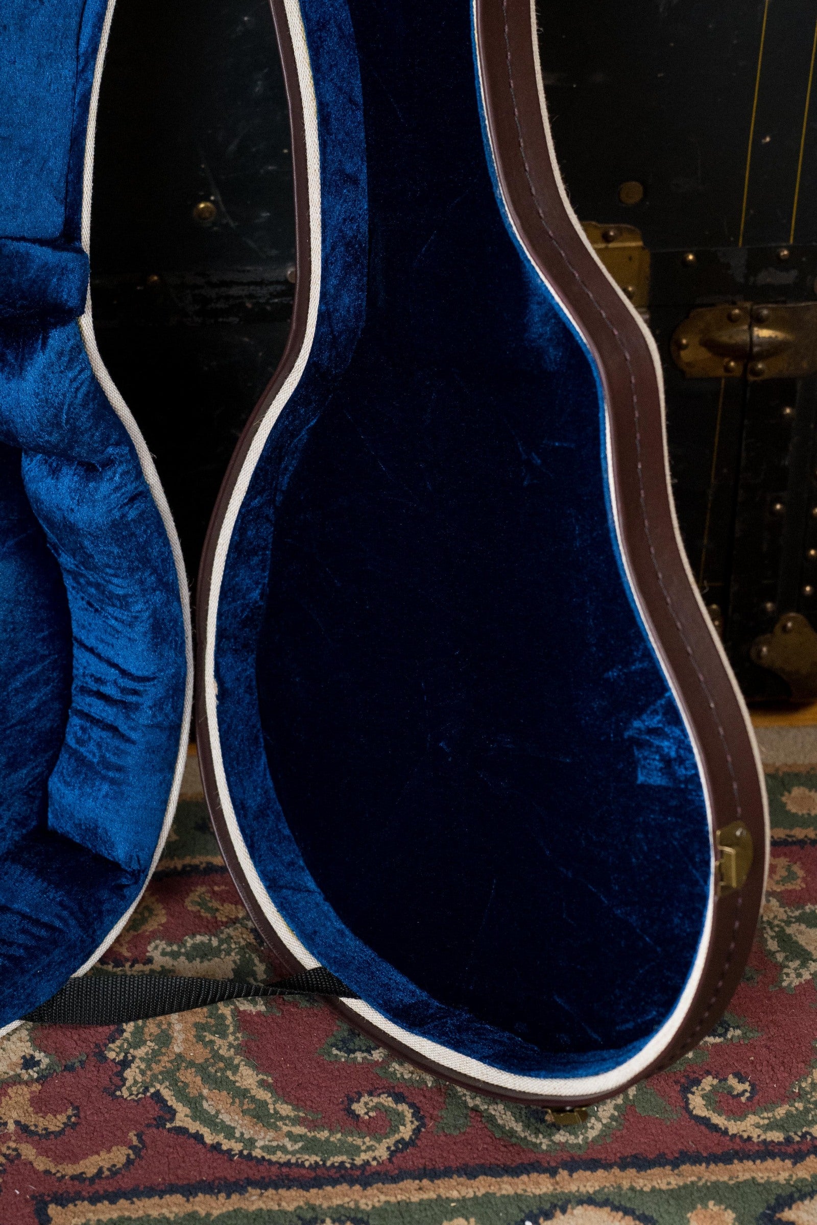 Gator Journeyman Mandolin Deluxe Wood Case