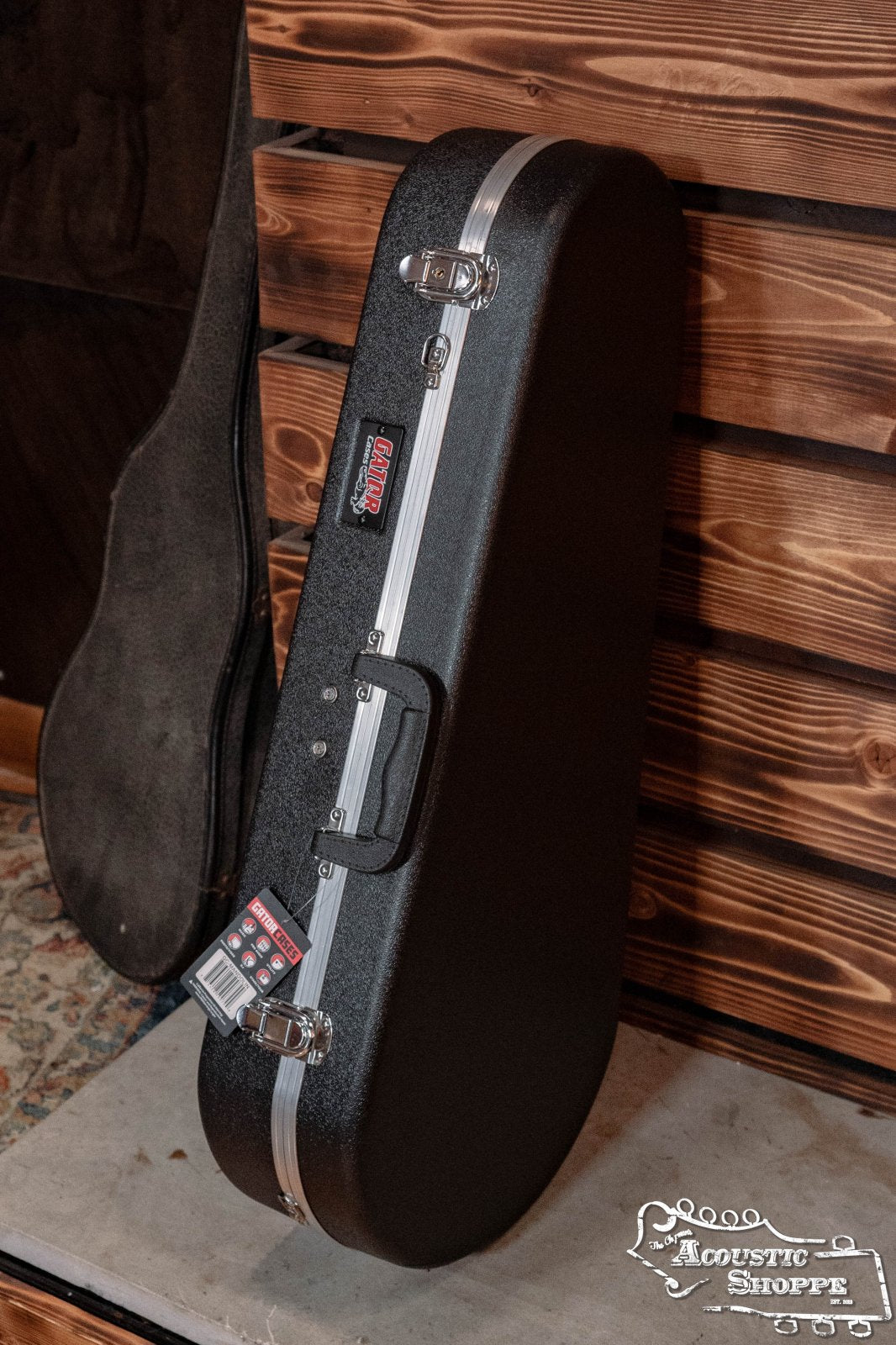 Gator Classic Deluxe Molded Case for Mandolin Case (GC-MANDOLIN)
