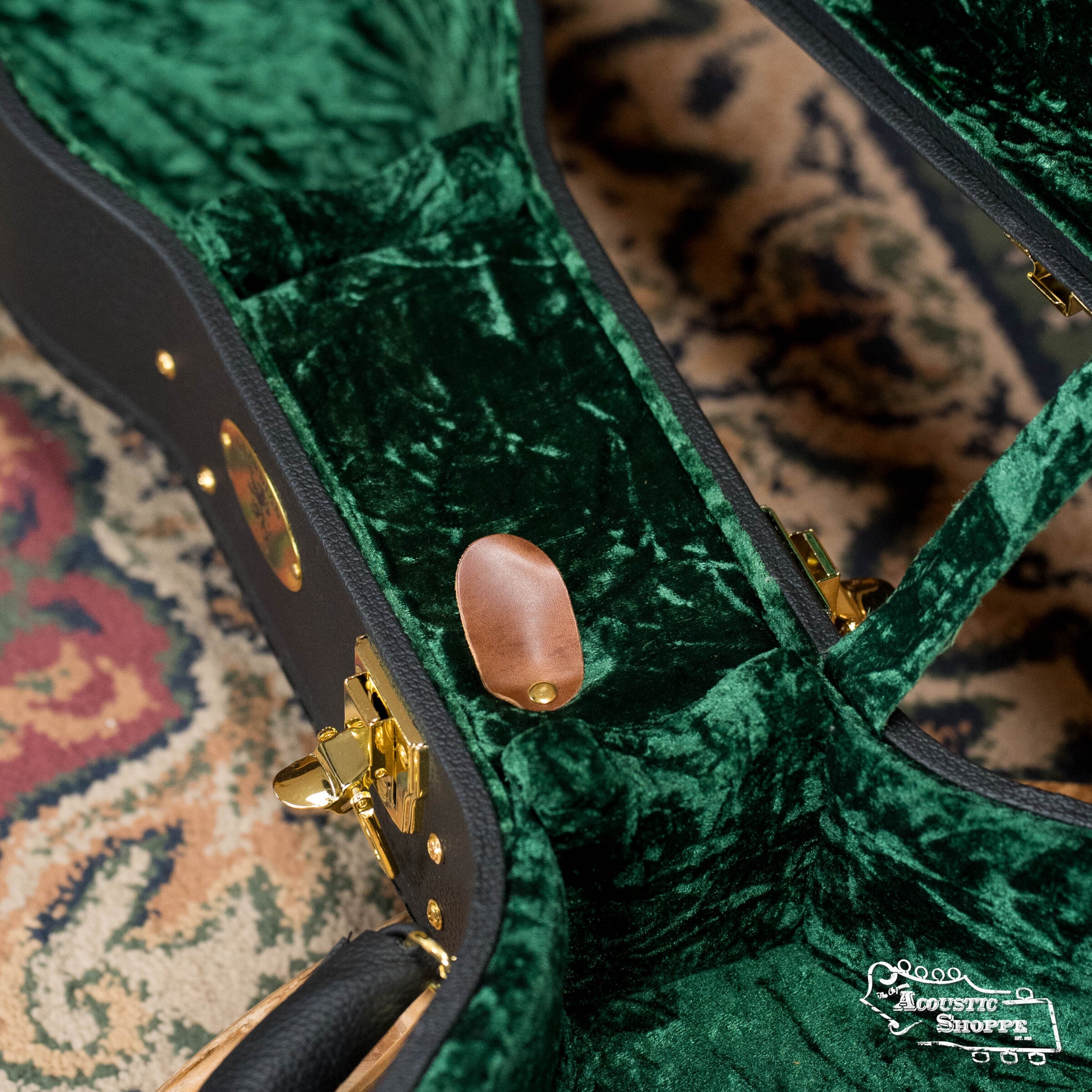 Guardian CG-044-O Vintage Hardshell Case