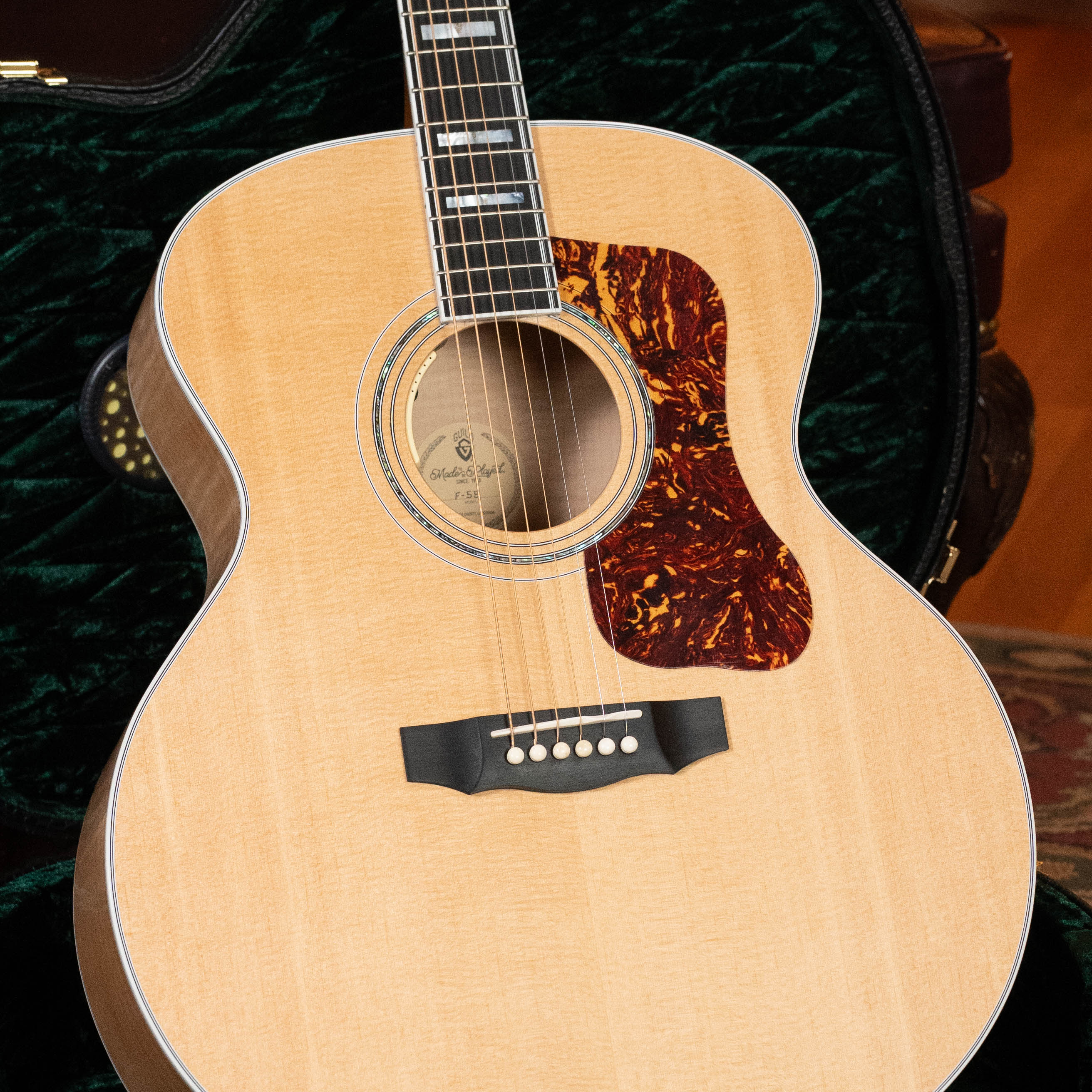 Guild F-55E Sitka/Maple Jumbo Natural Gloss Guitar w/Electronics #0842