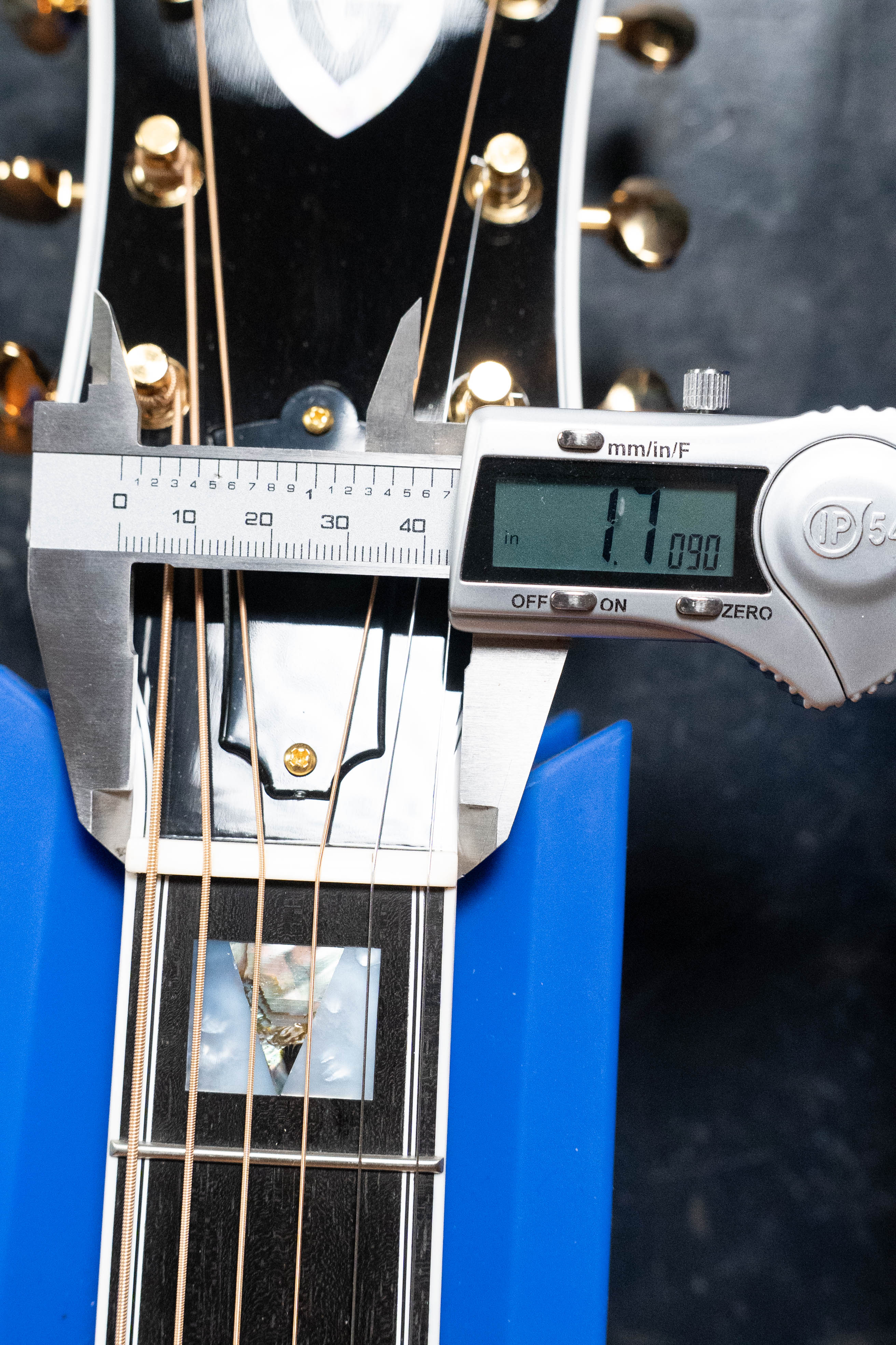 Guild F-55E Sitka/Maple Jumbo Natural Gloss Guitar w/Electronics #0842