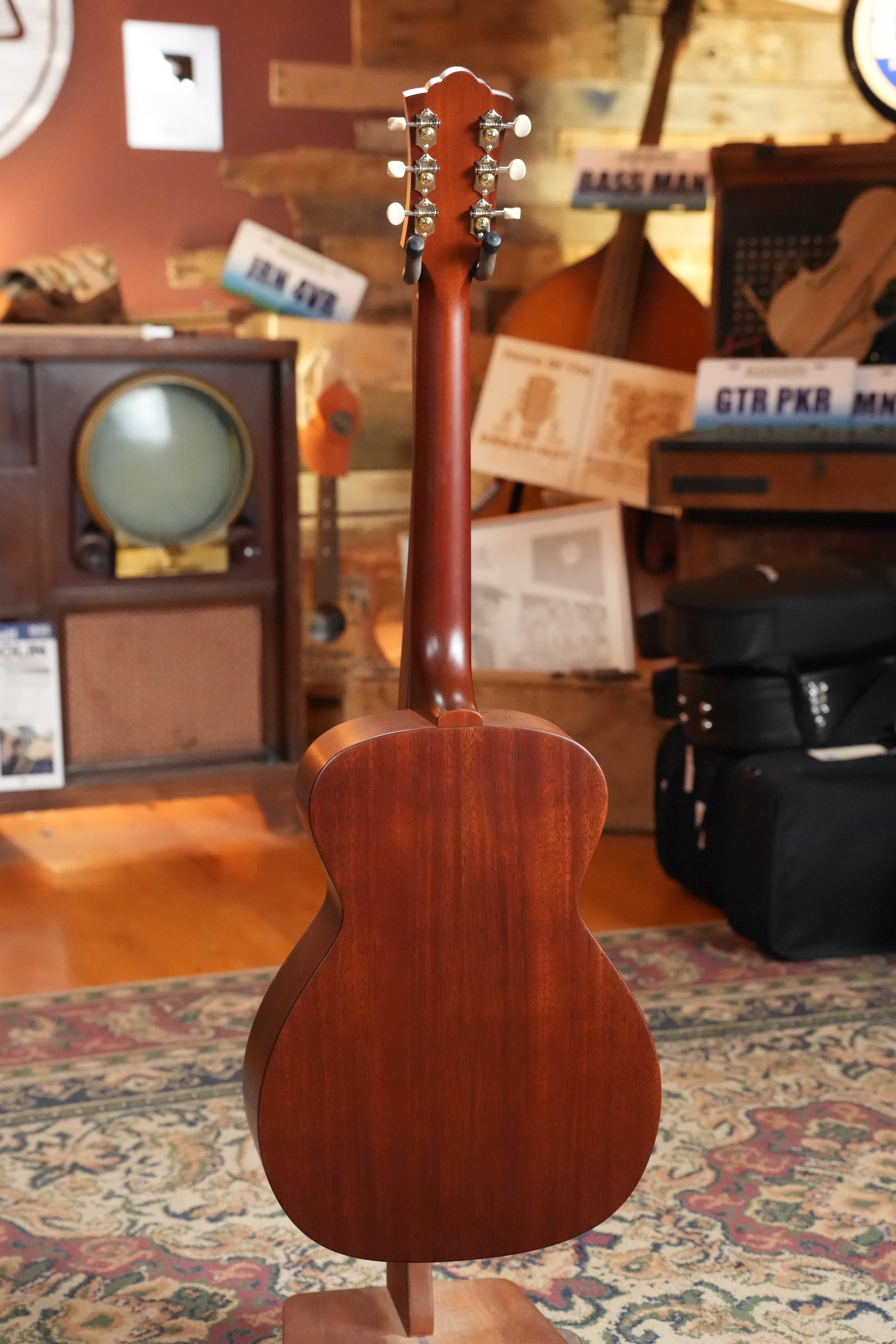 Guild M-20 Natural All African Mahogany Concert Acoustic Guitar #0317