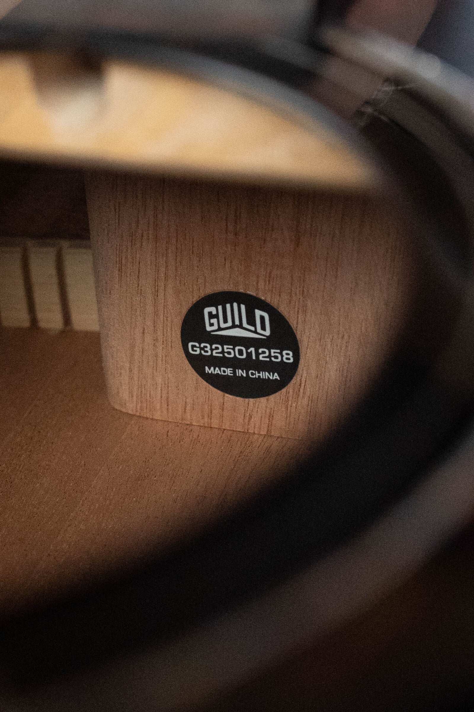 Guild DS-240 Memoir Sitka/Mahogany Vintage Sunburst Slope Shoulder Dreadnought Acoustic Guitar #1258