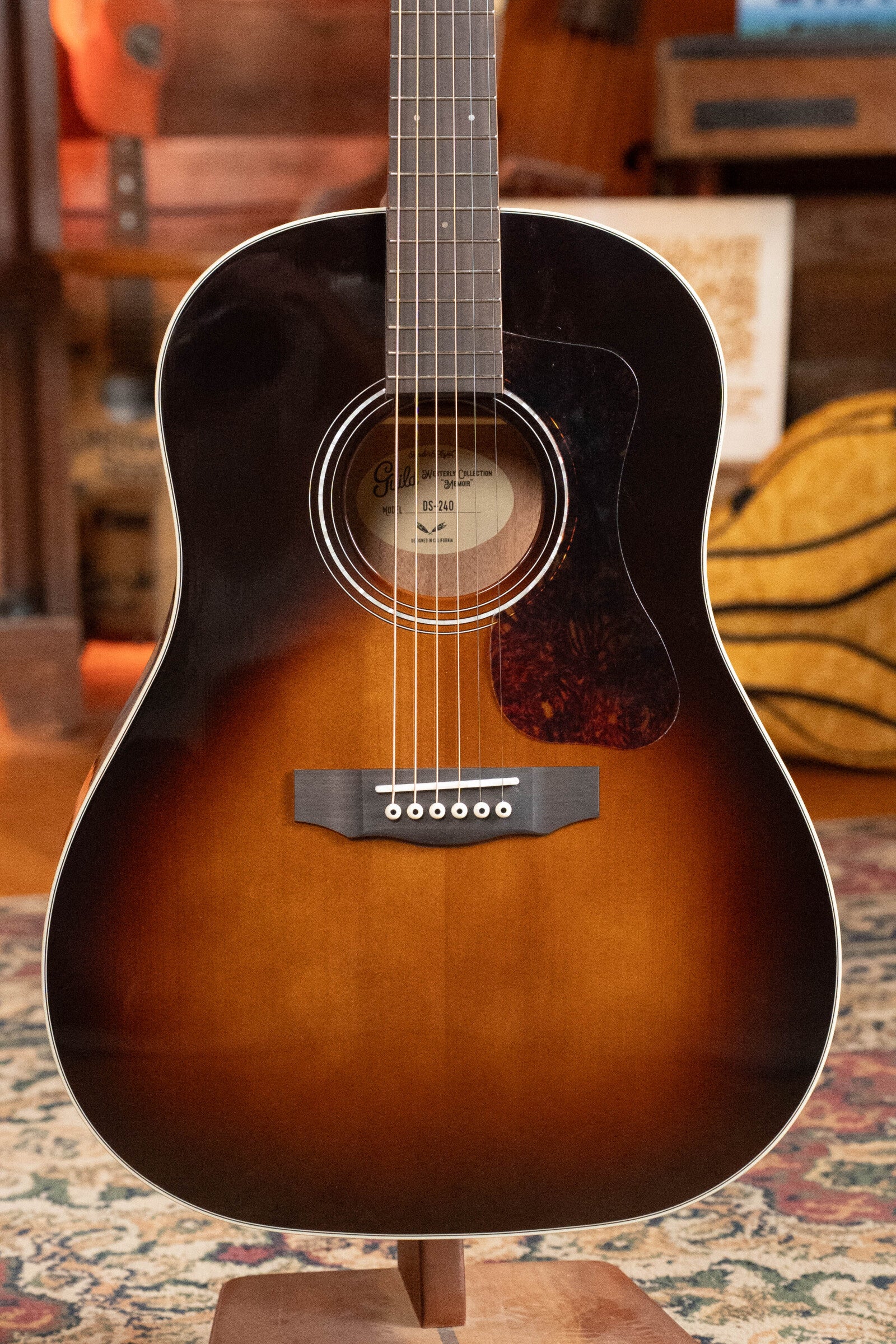 Guild DS-240 Memoir Sitka/Mahogany Vintage Sunburst Slope Shoulder Dreadnought Acoustic Guitar #1258