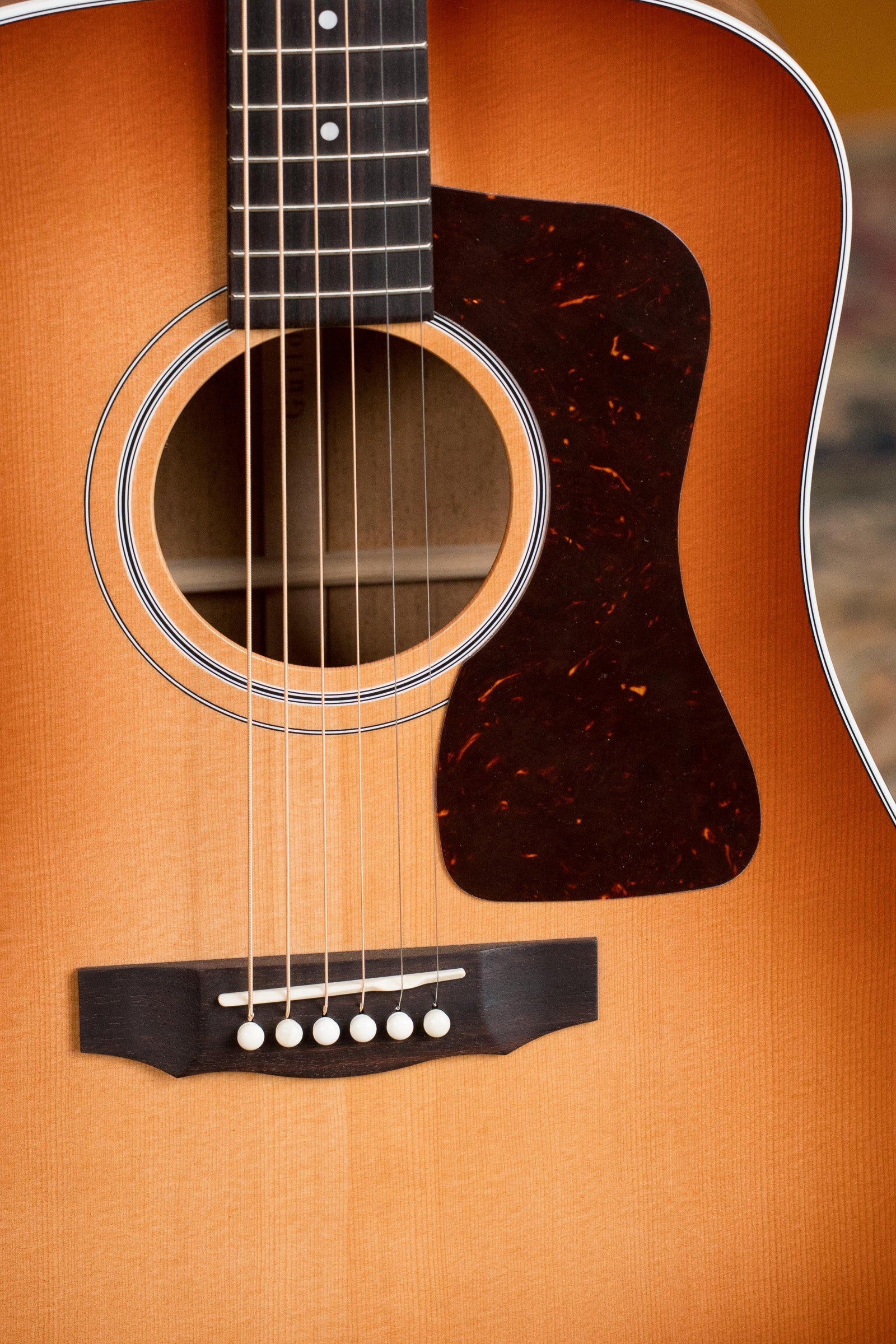 Guild D-40 Standard Sitka/Mahogany Pacific Sunset Burst Dreadnought Acoustic Guitar #0277