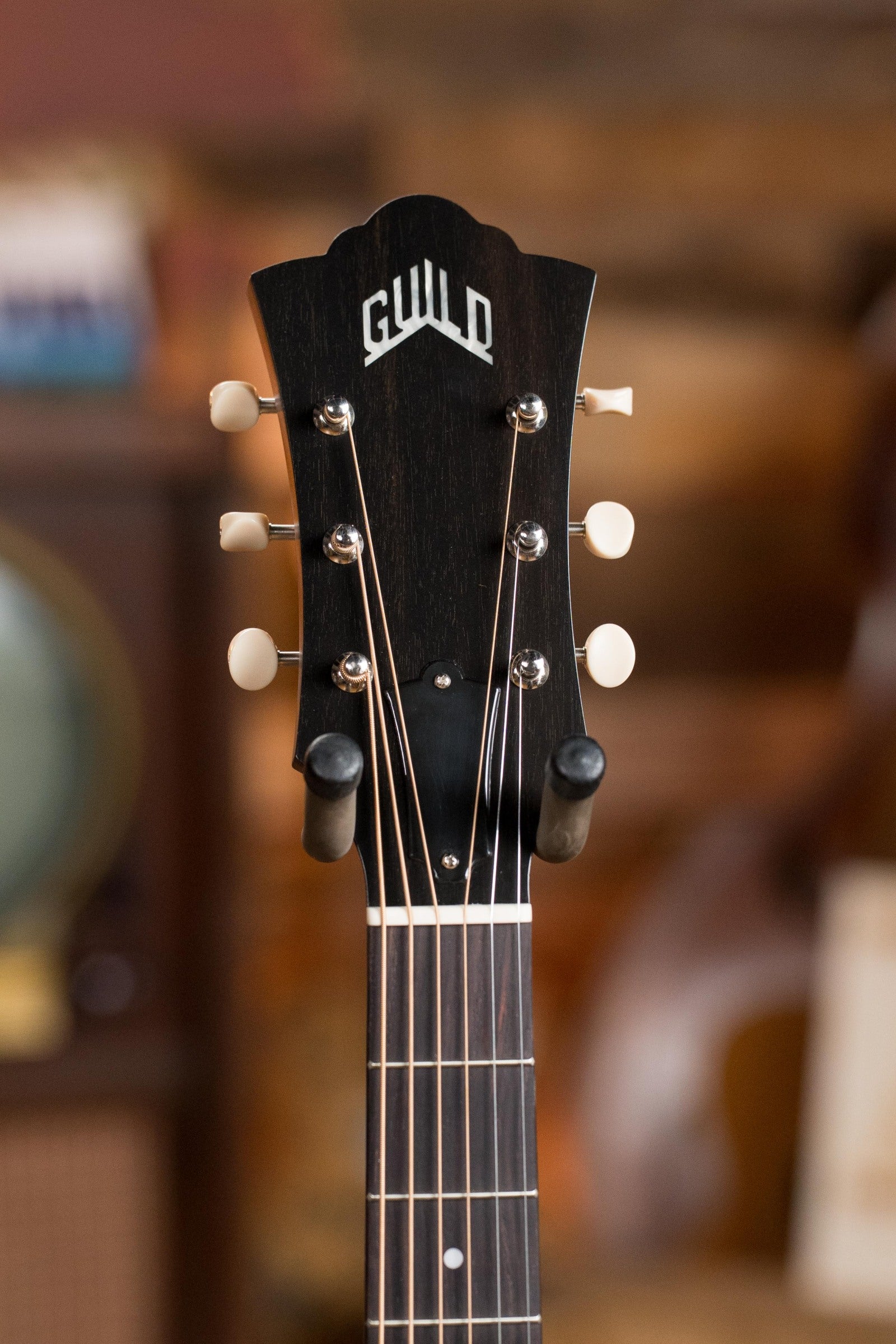 Guild D-40 Standard Sitka/Mahogany Pacific Sunset Burst Dreadnought Acoustic Guitar #0277