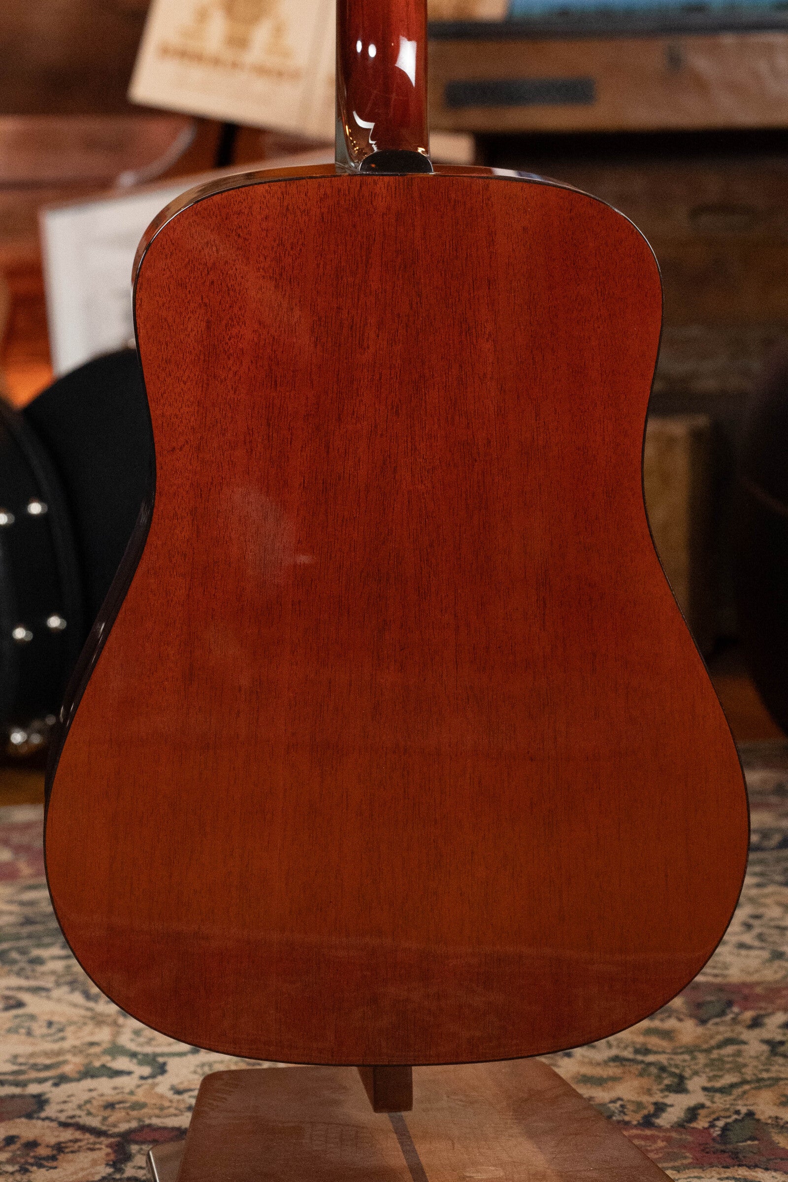 Guild D-40 Traditional Sitka/Mahogany Natural Dreadnought Acoustic Guitar #0467