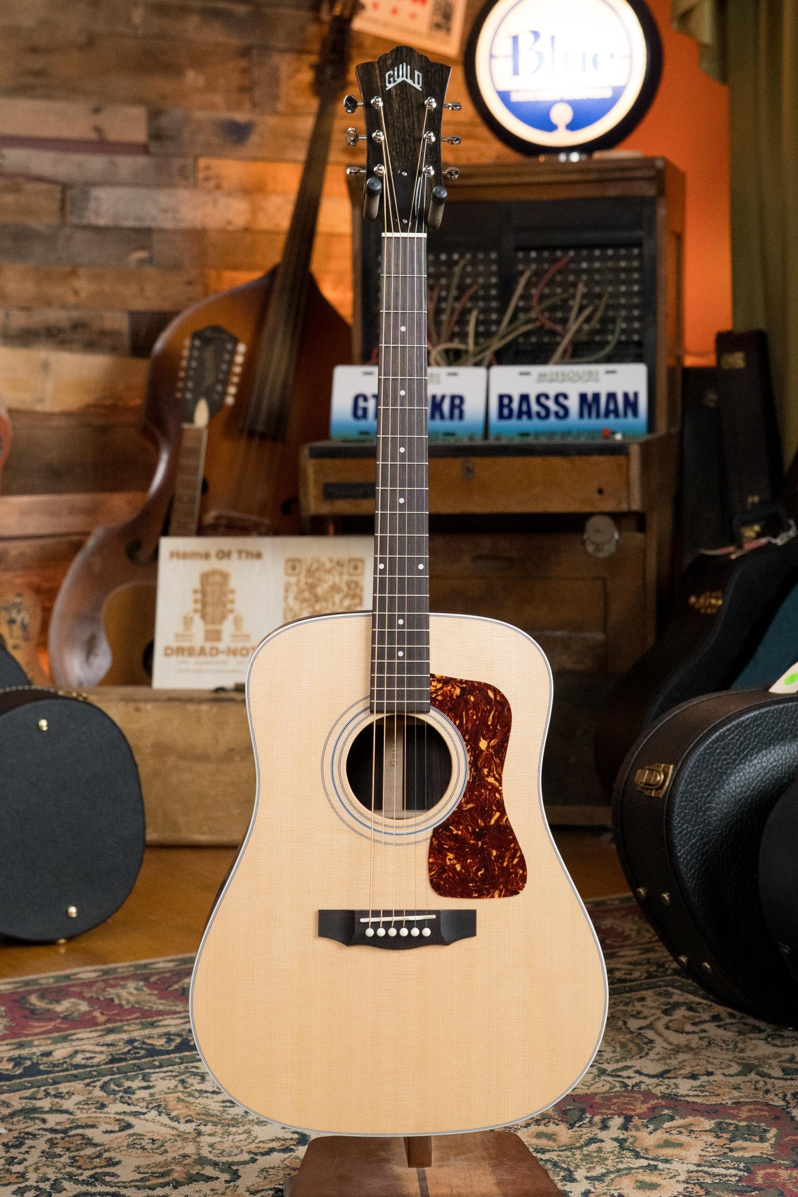 Guild D-50 Standard Sitka/Indian Rosewood Natural Dreadnought Acoustic Guitar #0426
