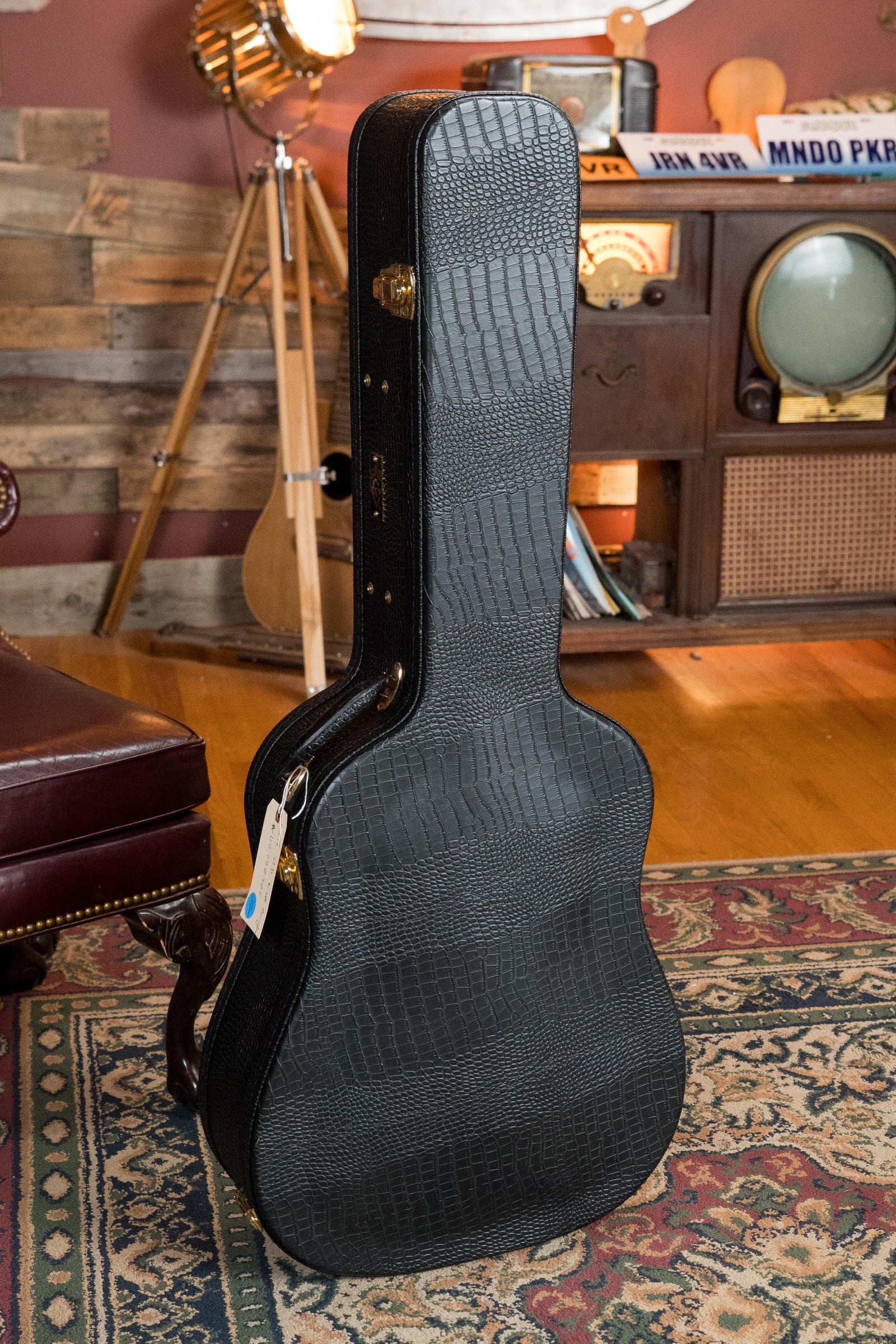 Guild Limited Edition 21 of 25 D-50T Herringbone Spruce/Rosewood Dreadnought Acoustic Guitar #0305