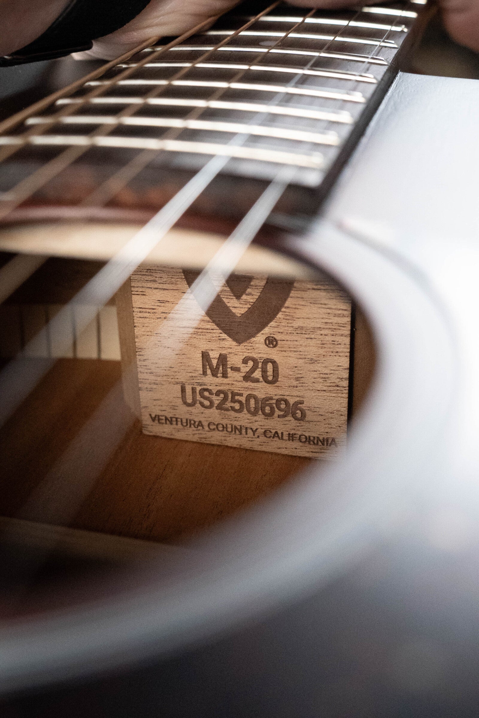 Guild M-20 All Mahogany Vintage Sunburst Concert Acoustic Guitar #0696