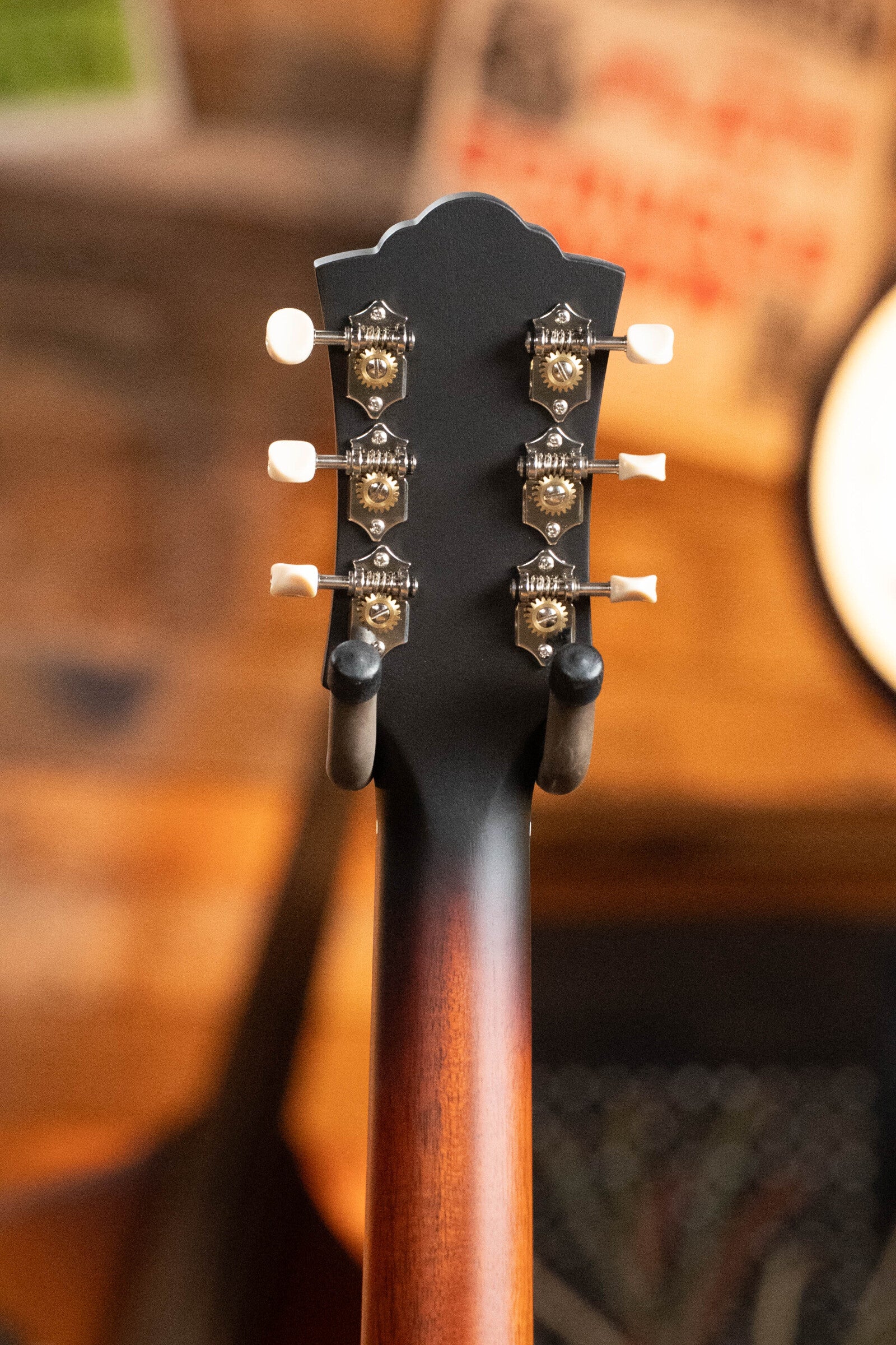 Guild M-20 All Mahogany Vintage Sunburst Concert Acoustic Guitar #0696