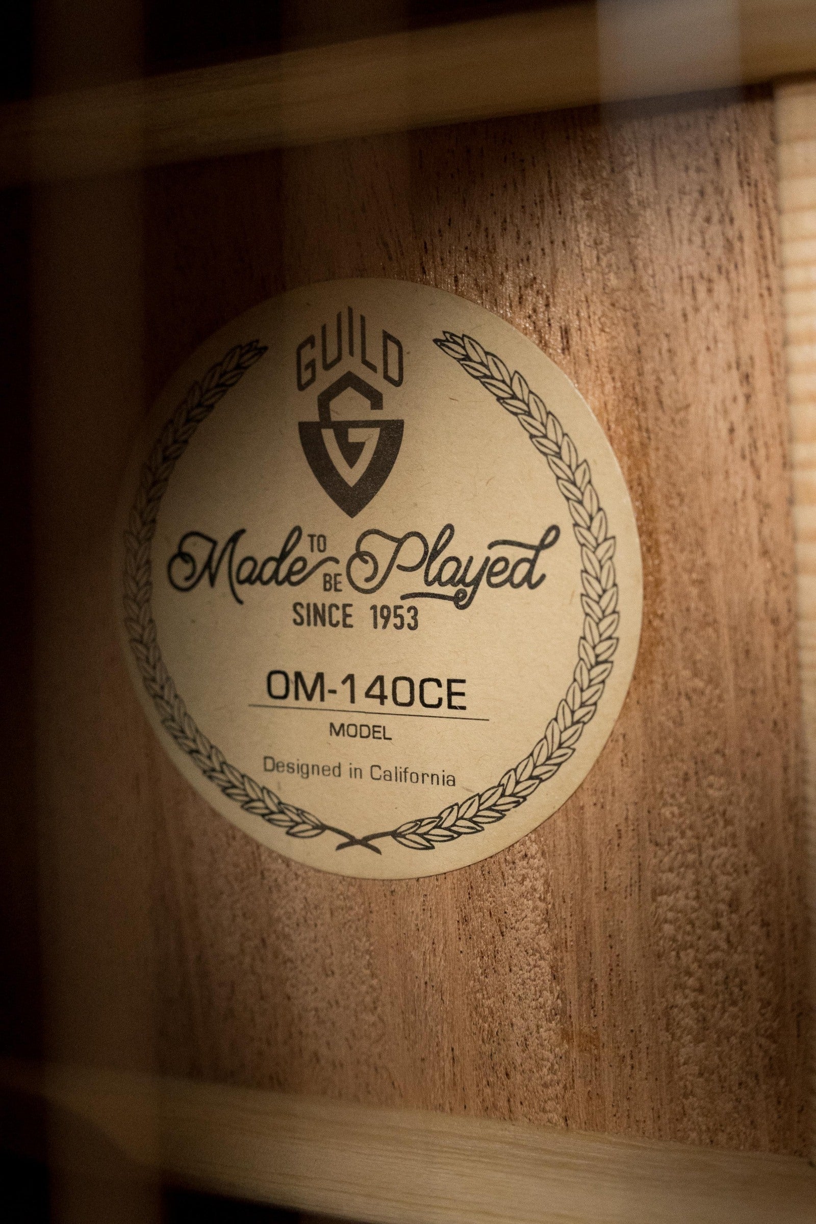 Guild OM-140CE Sitka/African Mahogany Natural OM Cutaway Guitar w/Electronics #4964