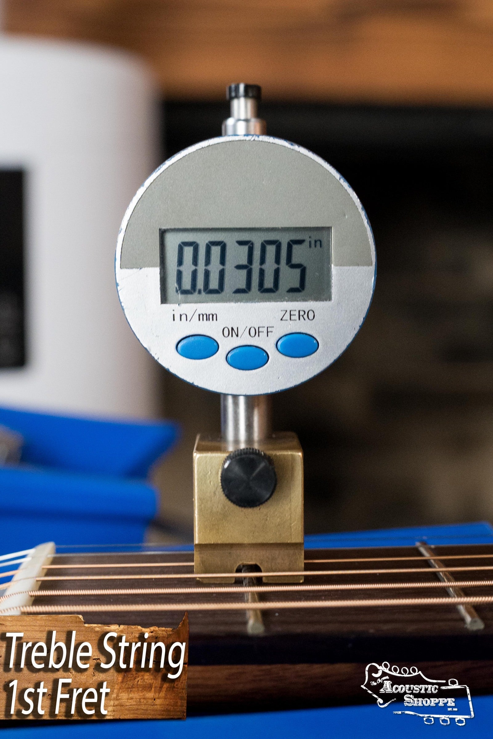 Guild OM-140CE Sitka/African Mahogany Natural OM Cutaway Guitar w/Electronics #4964