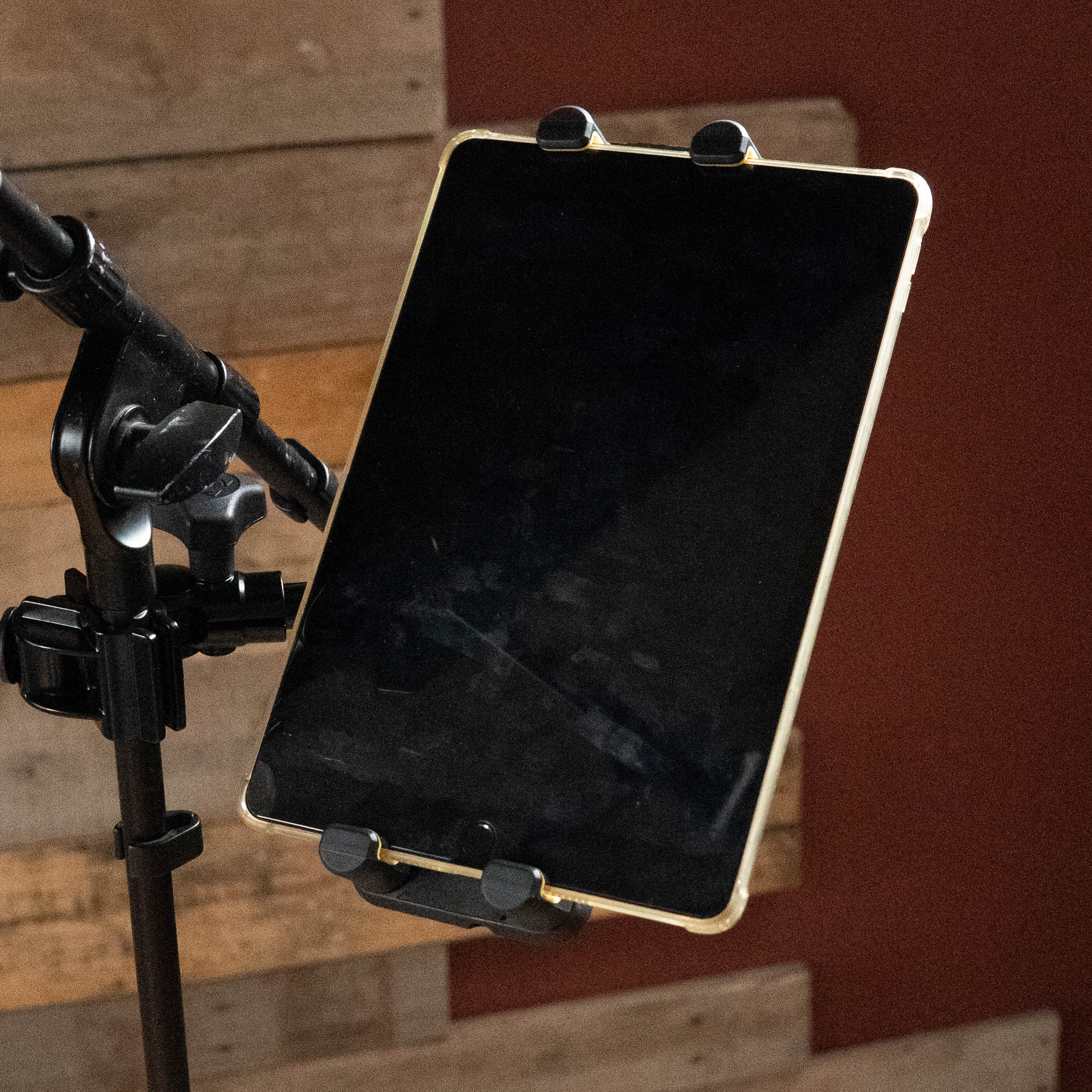 Hercules DG307B Adaptive Series 2 in 1 Smartphone and Tablet Holder