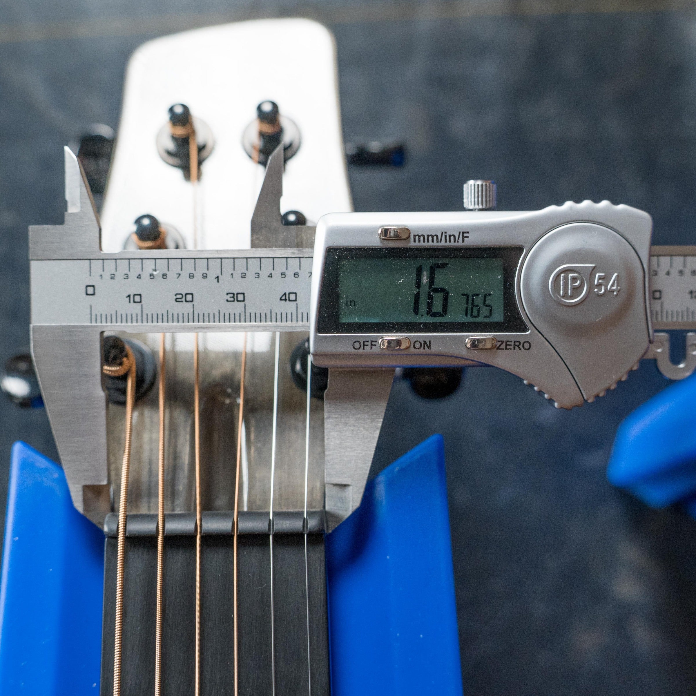 KLOS CT_MINI_DAE Full Carbon Timber Grand Cutaway Mini Guitar w/LR Baggs Pickup #1879