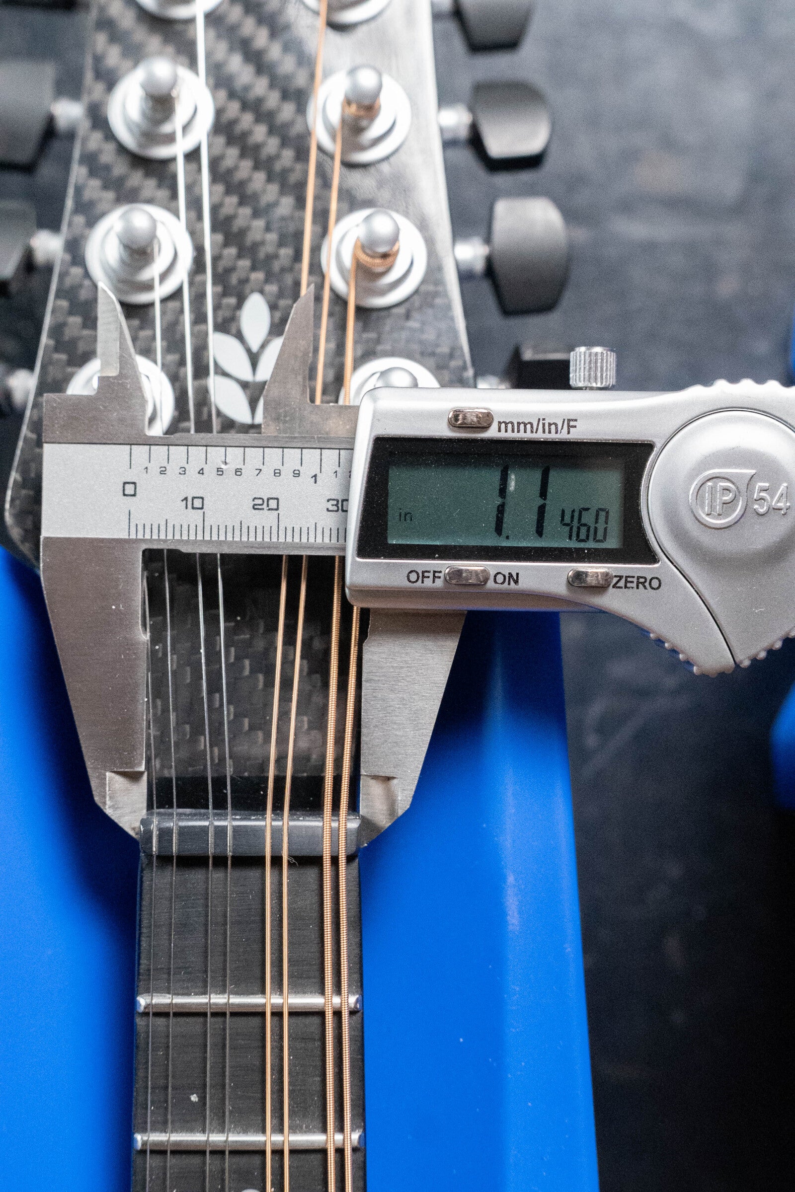 KLOS *Left-Handed* X_MA_DAE_EQ Full Carbon A-Style Mandolin w/KLOS EQ Preamp Pickup #4969