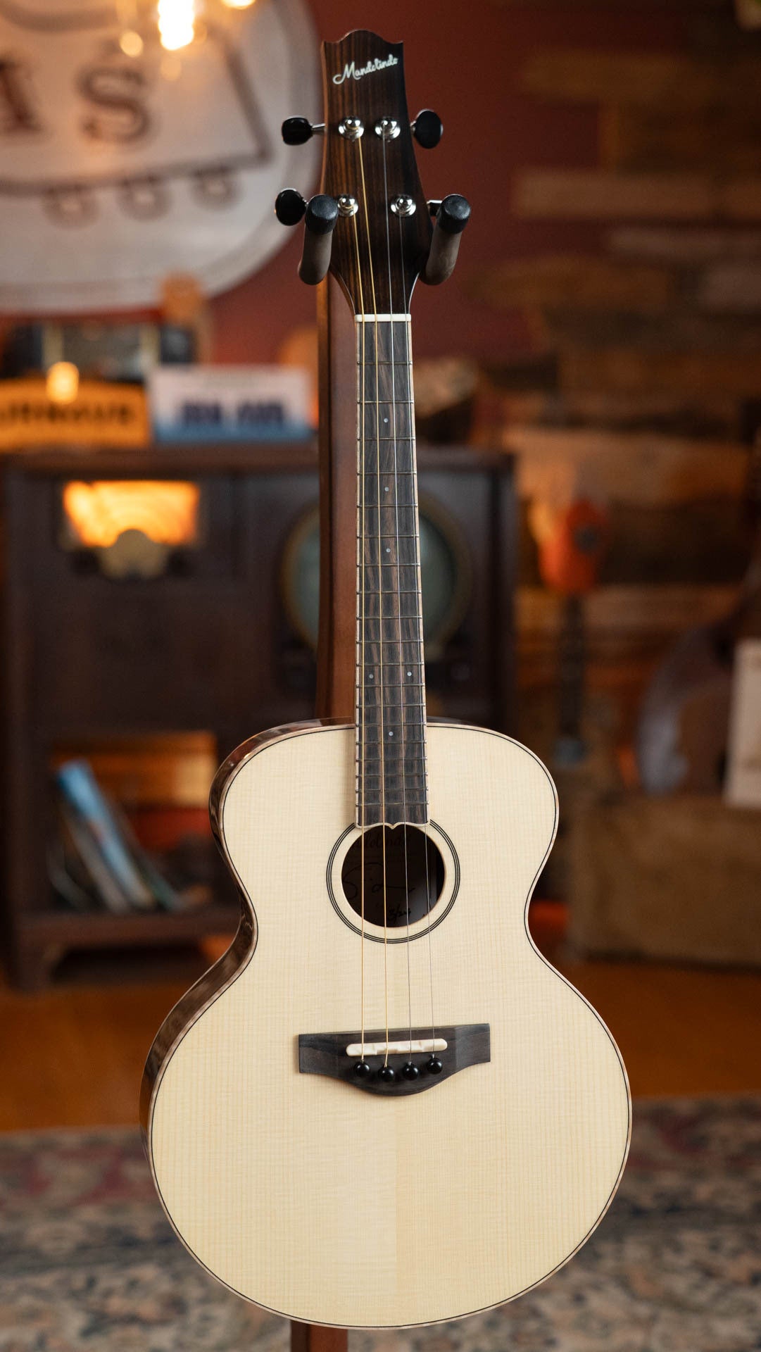 KR Strings Artist Spruce/Rosewood Acoustic Mandolindo #0002