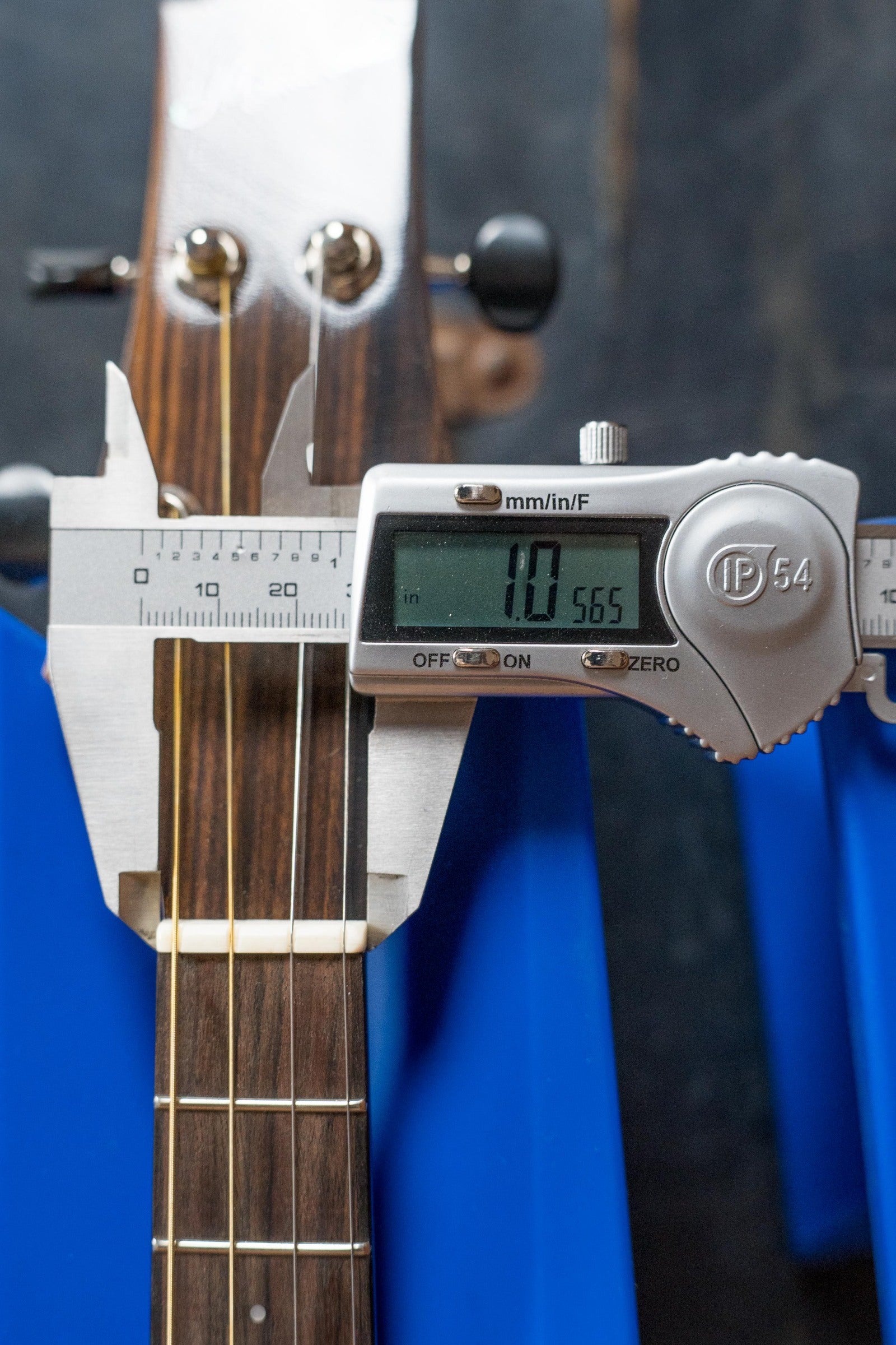 KR Strings Scholar Spruce/Mahogany Acoustic Mandolindo #0001