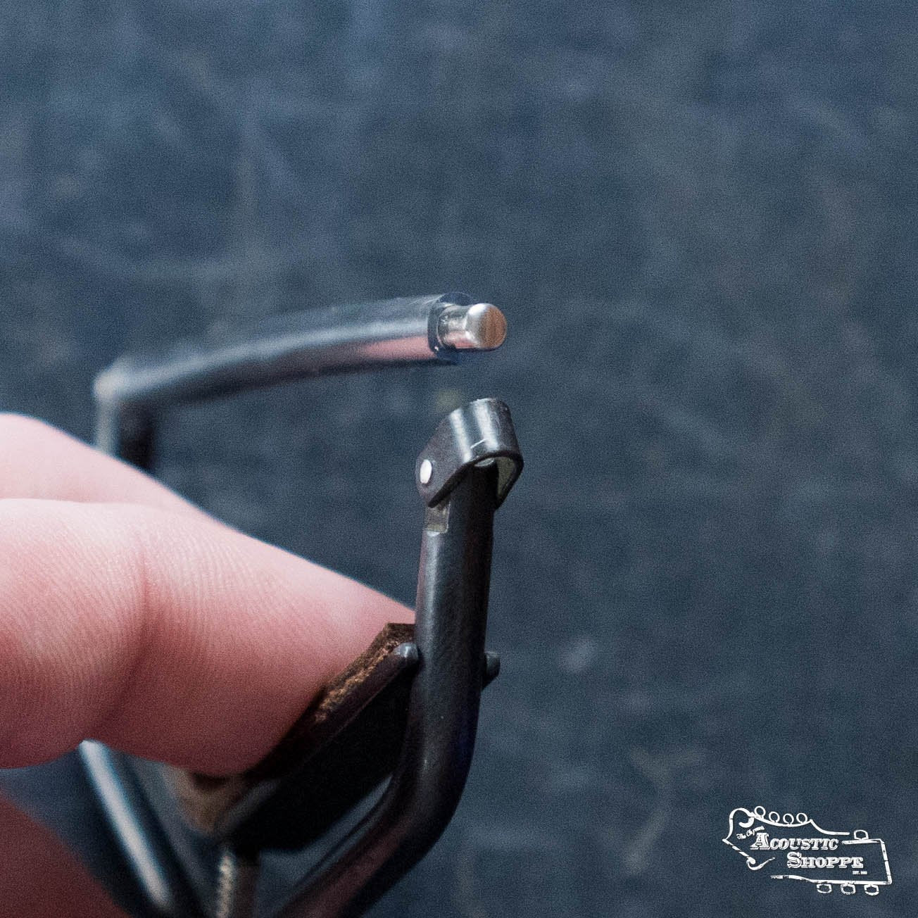 Kat Eyz Gunmetal Steel 16" Radius Guitar Capo (3/8 TS)