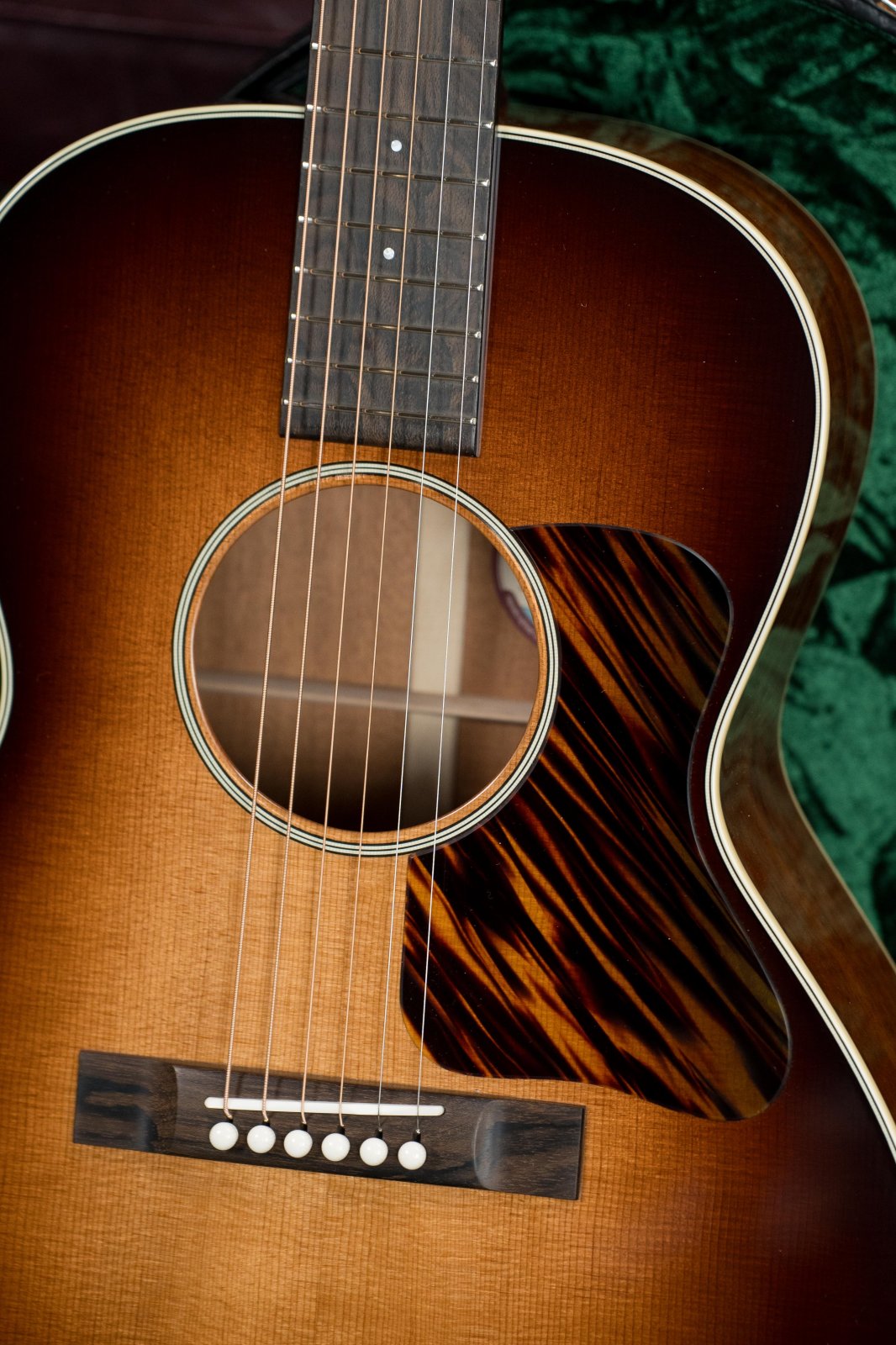 Bourgeois The Standard LDBS/TS Touchstone Series Torrefied Sitka/Mahogany OO Sunburst Acoustic Guitar #2214