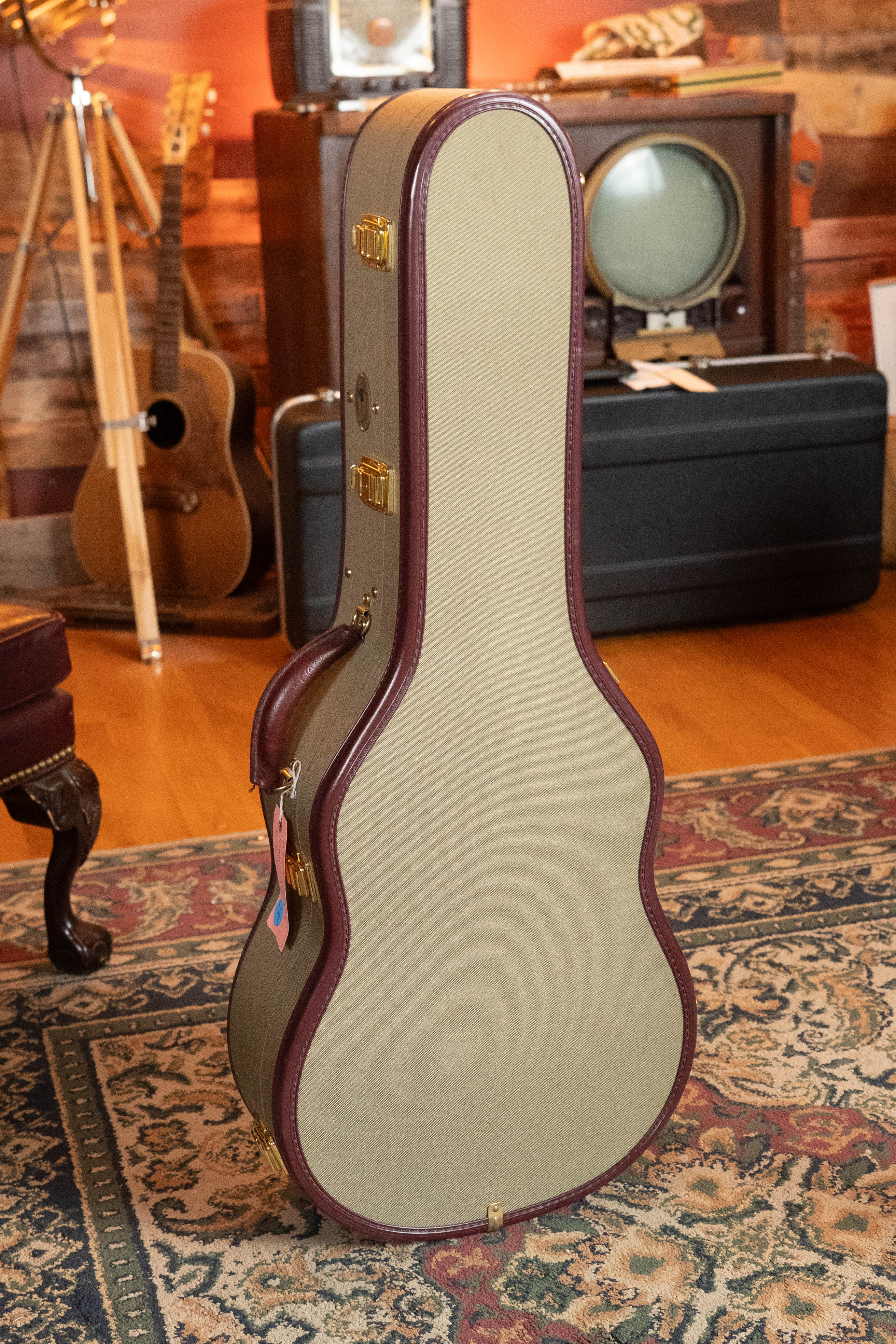 Cedar Mountain 2024 Engelmann Spruce/Big Leaf Maple Black Top Octave Mandolin w/Tobacco Sunburst #3069