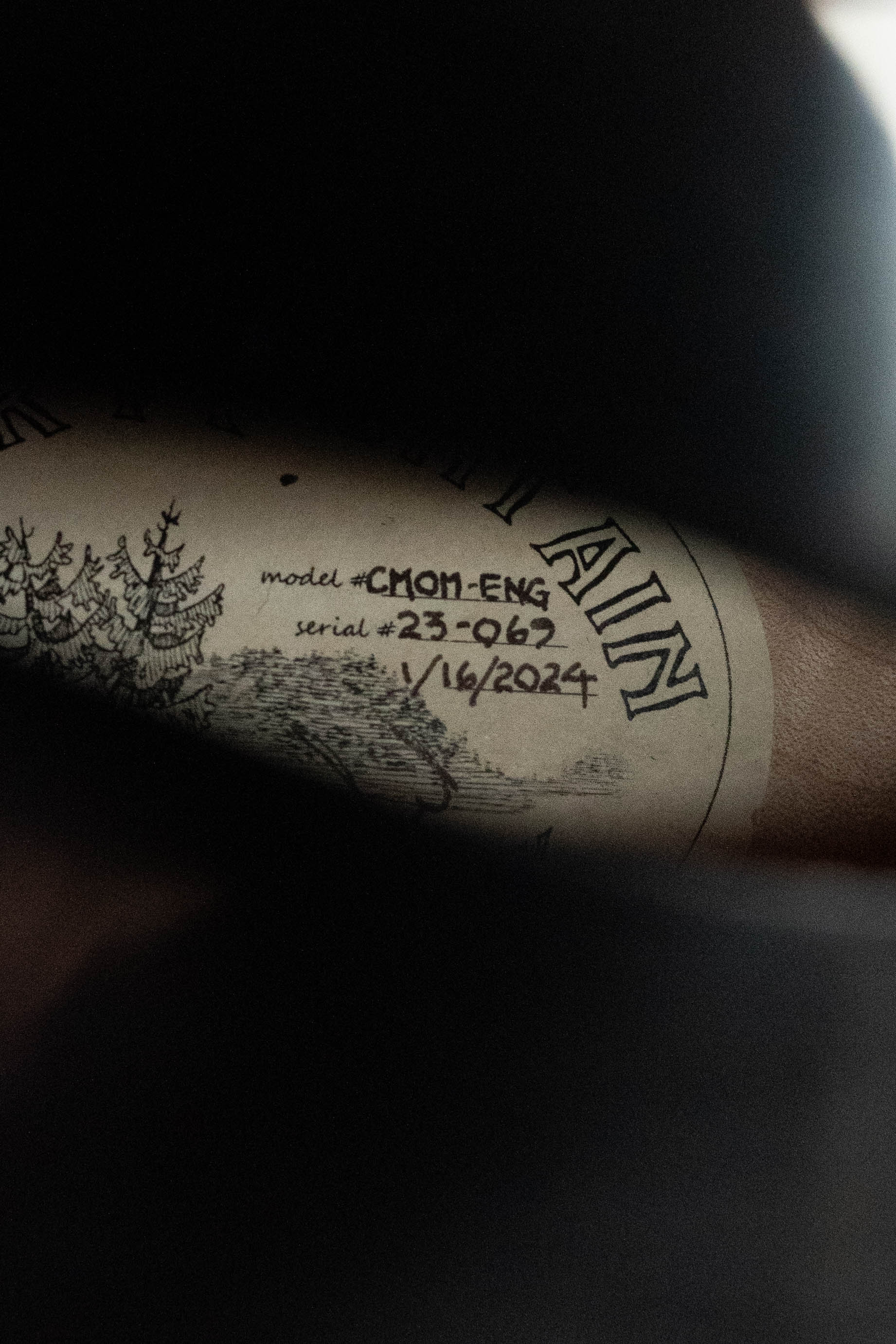 Cedar Mountain 2024 Engelmann Spruce/Big Leaf Maple Black Top Octave Mandolin w/Tobacco Sunburst #3069