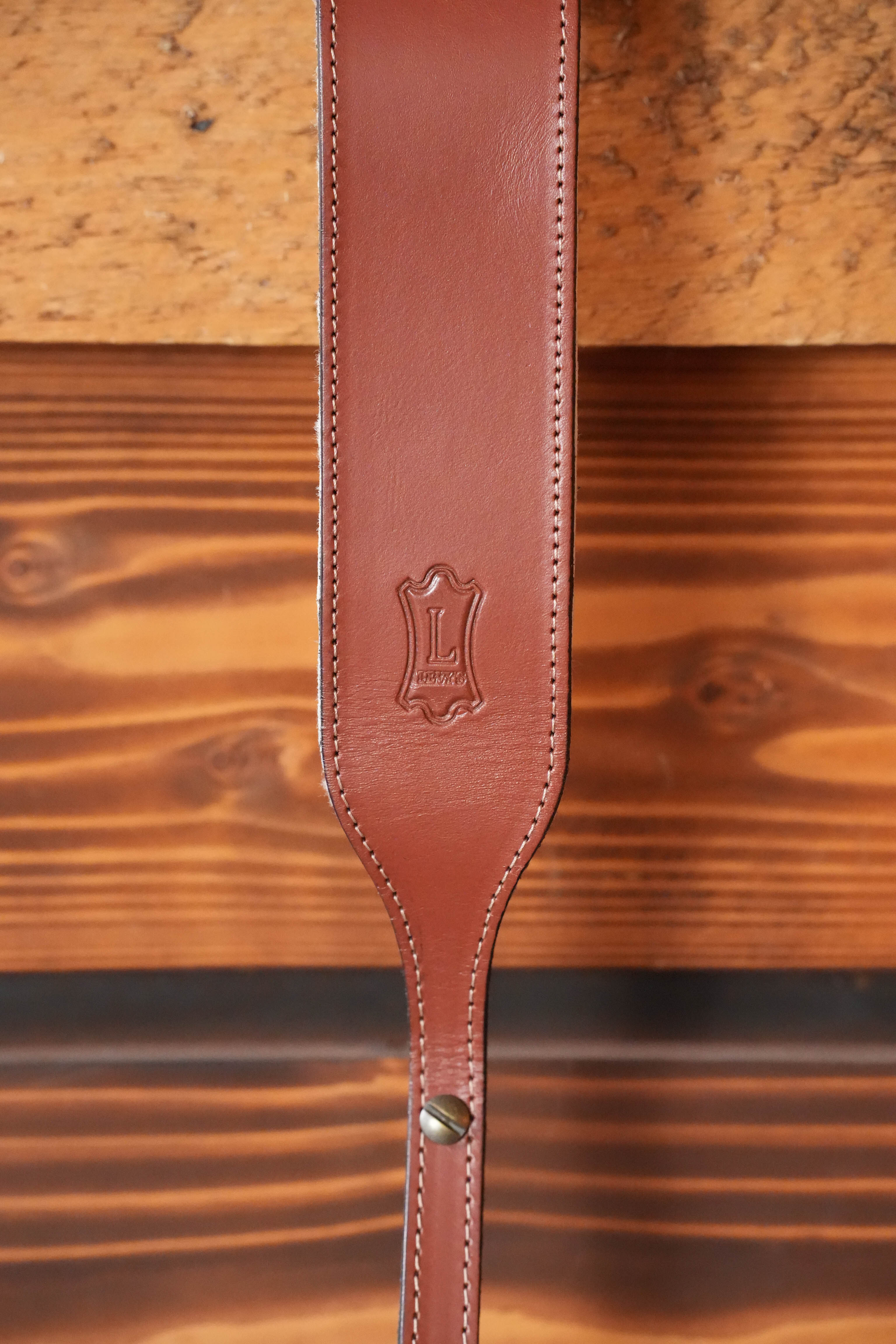 Levy's 2" Veg-tan Leather Banjo Strap - Walnut Brown
