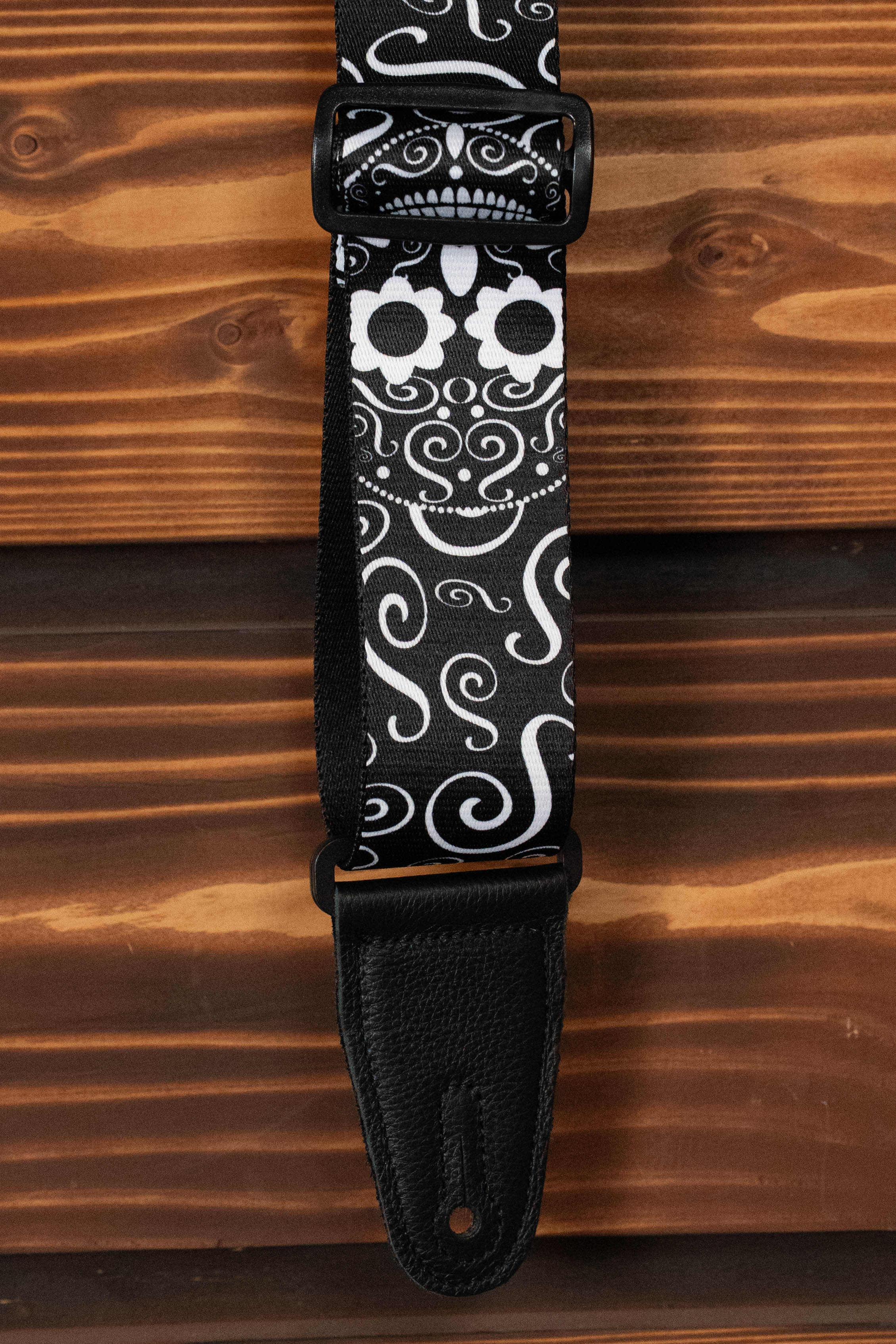 Levy's Calaca Series 2" Skull Guitar Strap