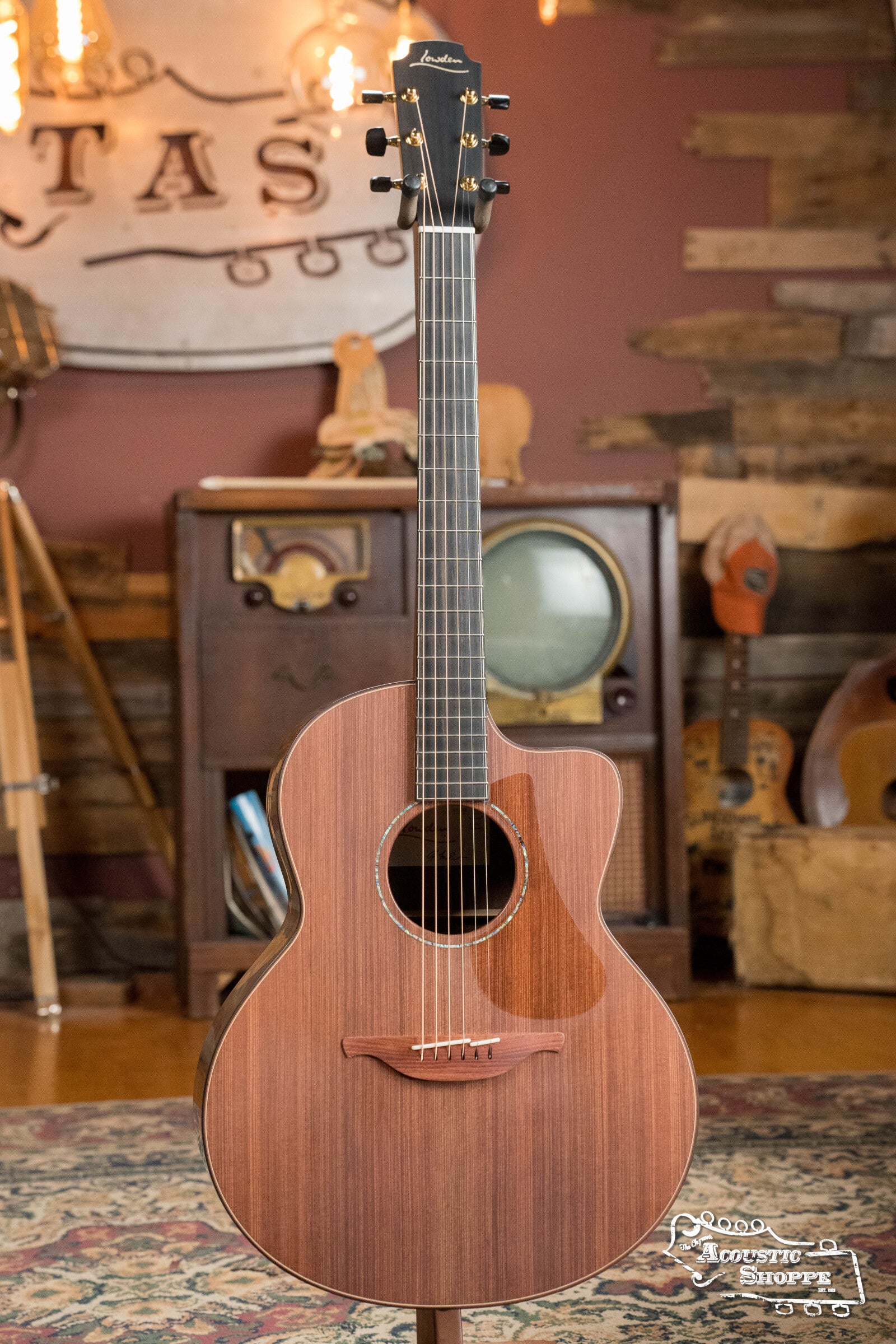 Lowden F-35C 35 Series Redwood/Walnut Medium Sized Cutaway Acoustic Guitar #7738