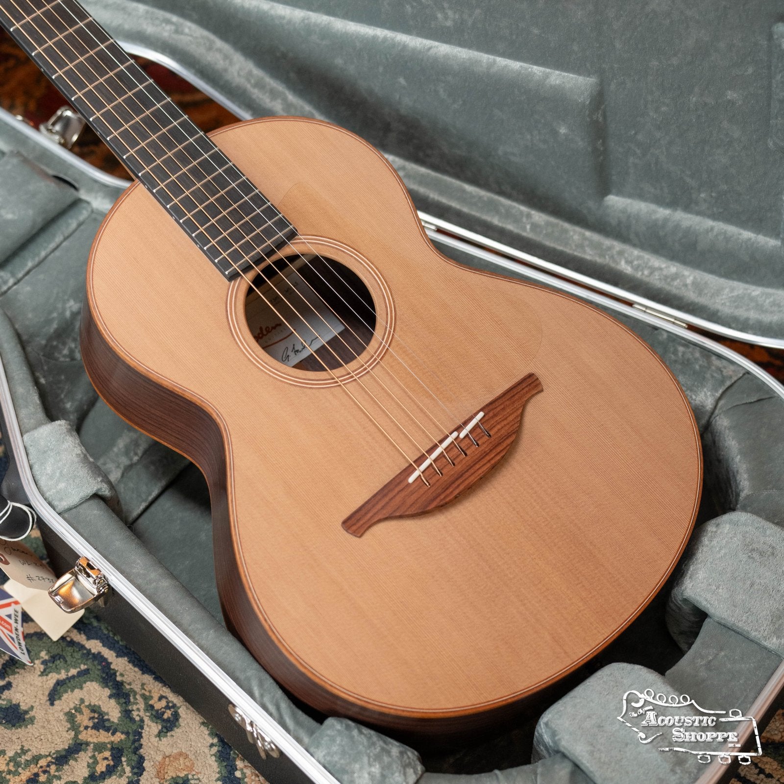 *Dread-Not Certified Floor Model* Lowden Original Series WL-25 Red Cedar/East Indian Rosewood Acoustic Guitar #7301