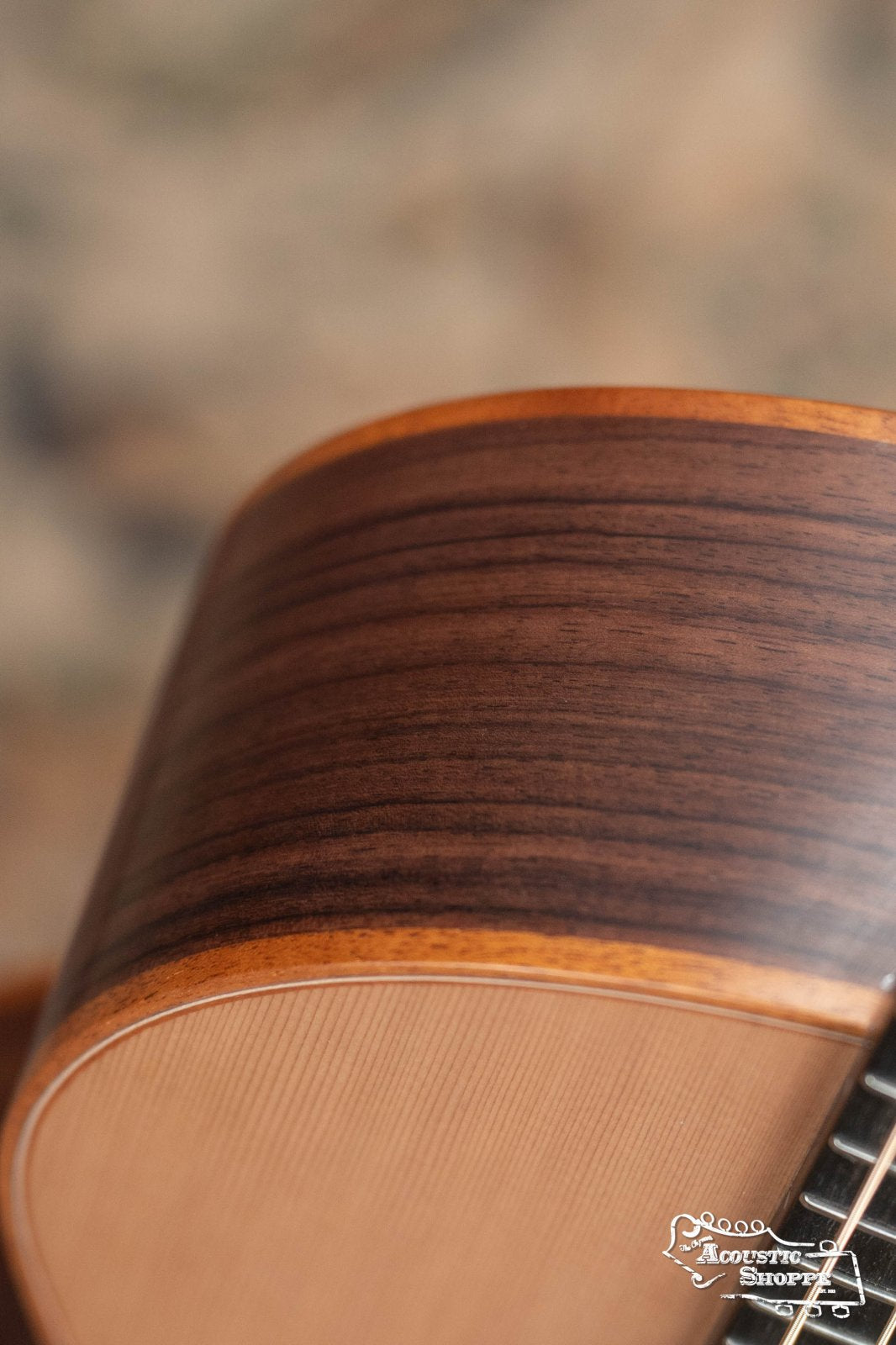 *Dread-Not Certified Floor Model* Lowden Original Series WL-25 Red Cedar/East Indian Rosewood Acoustic Guitar #7301