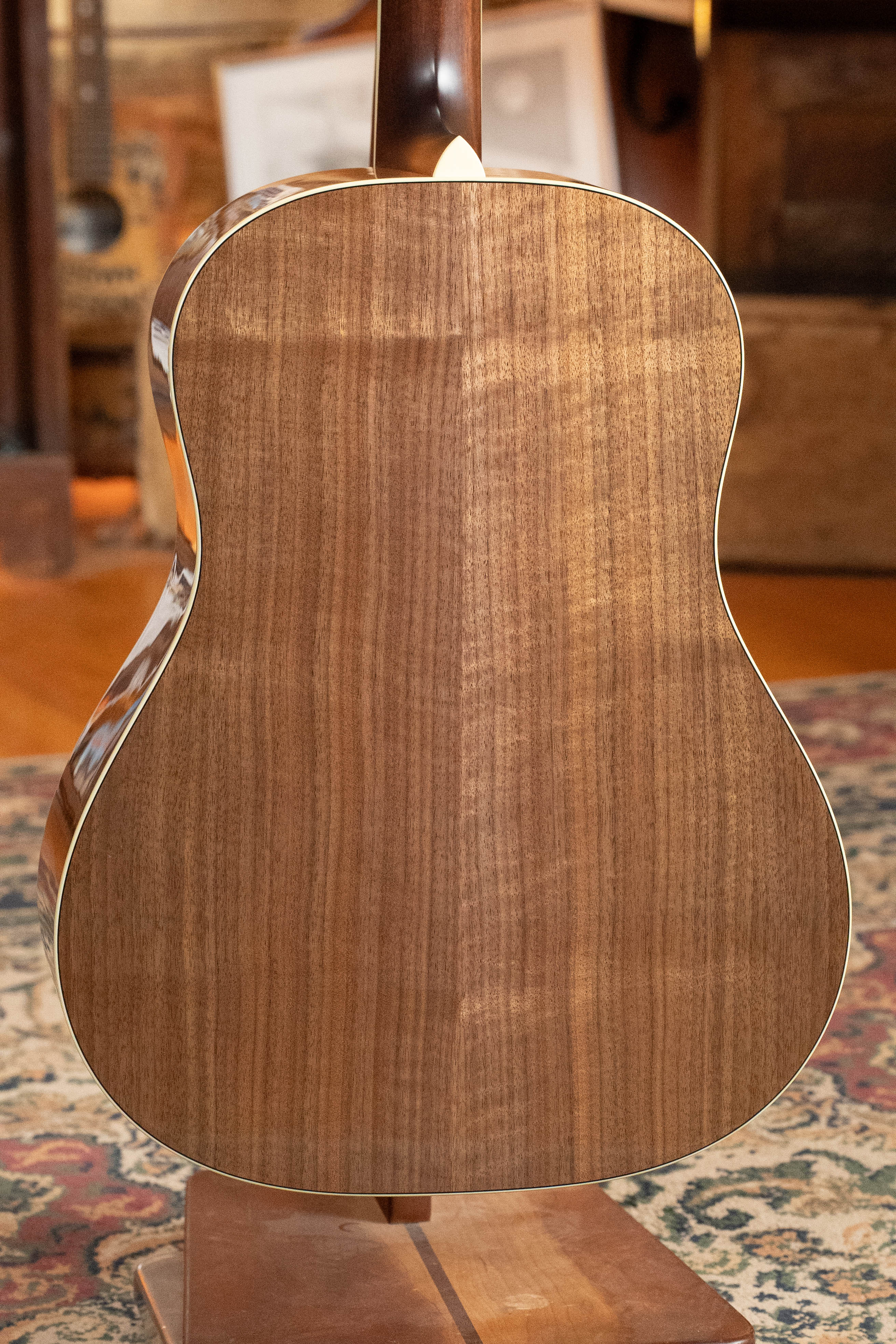 *New 2026 NAMM Model* Bourgeois Limited Edition Luke Bryan Touchstone Series Aged Tone Sitka/Walnut Slope Shoulder Dreadnought Acoustic Guitar #9243